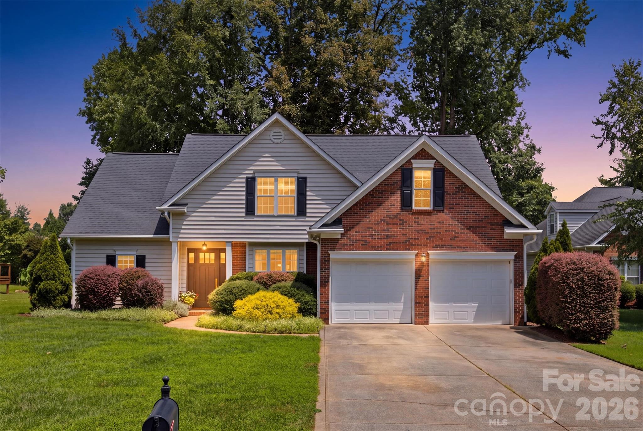 15121 Castlebridge Lane
