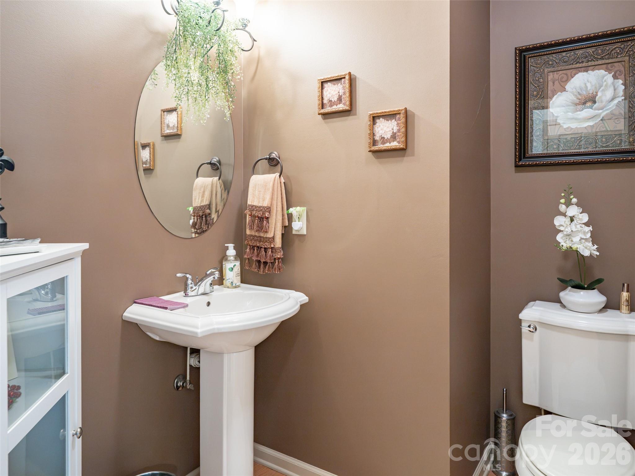 80 Driftstone Circle Property Photo 13