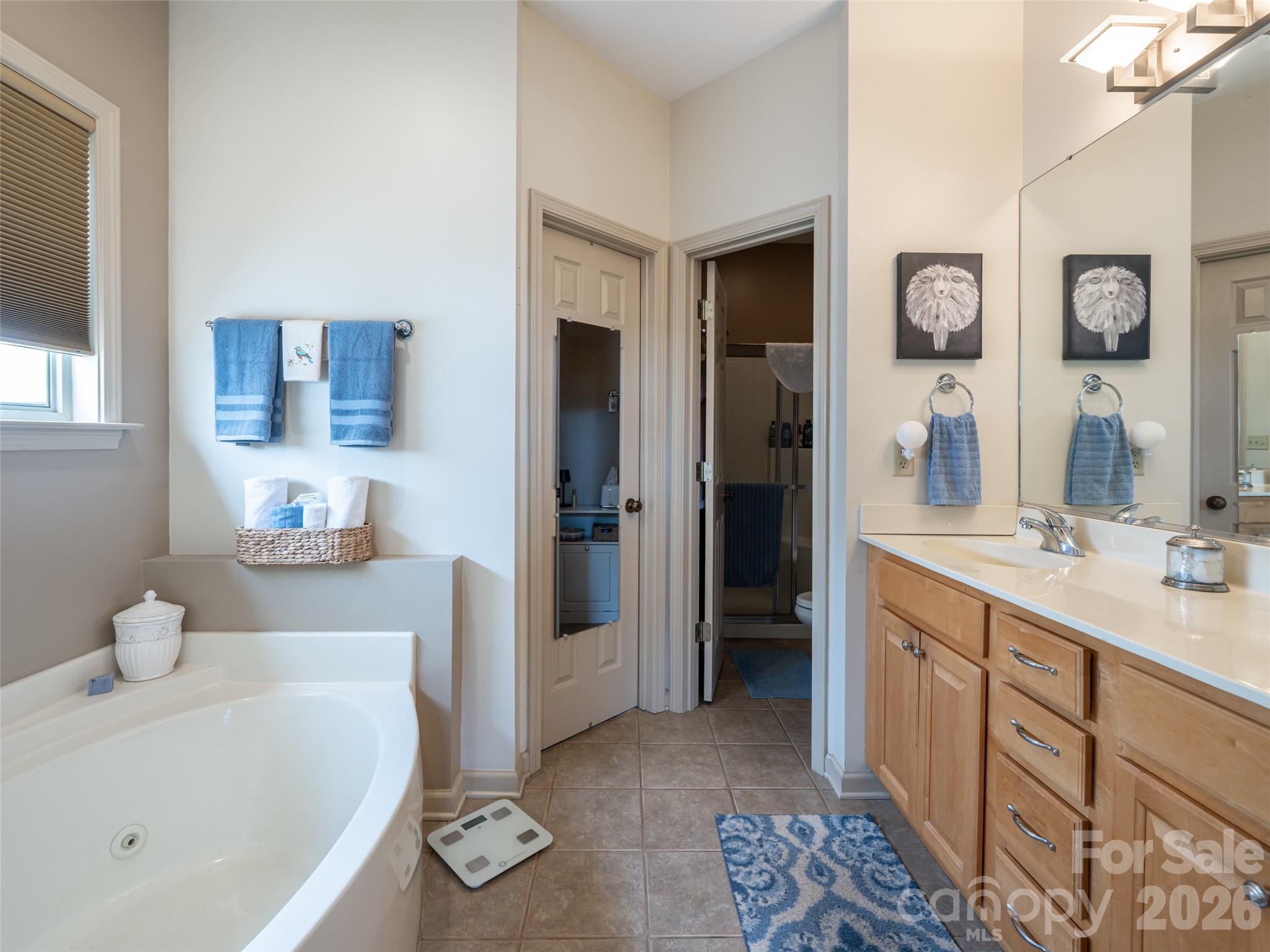 80 Driftstone Circle Property Photo 15