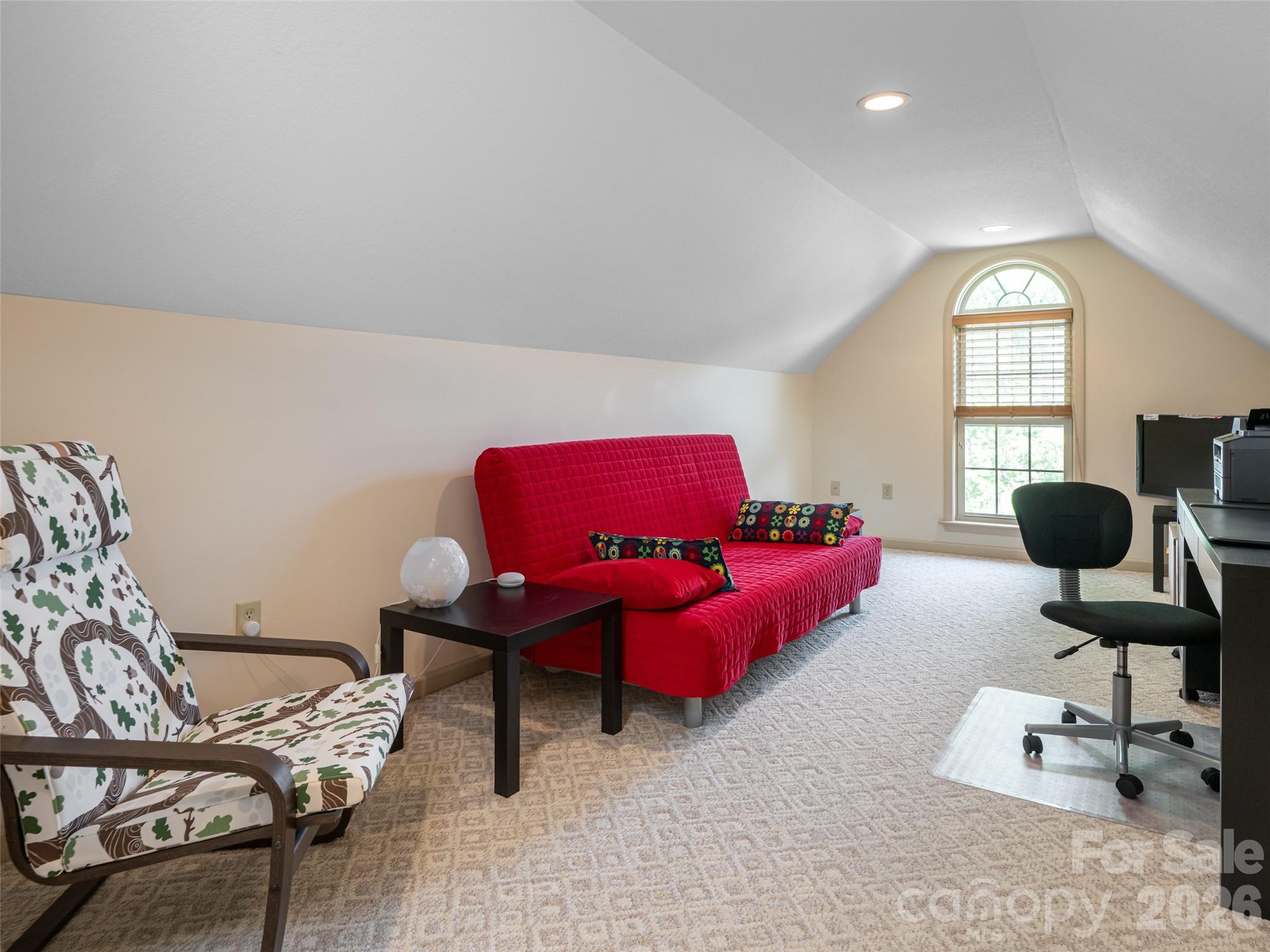 80 Driftstone Circle Property Photo 20