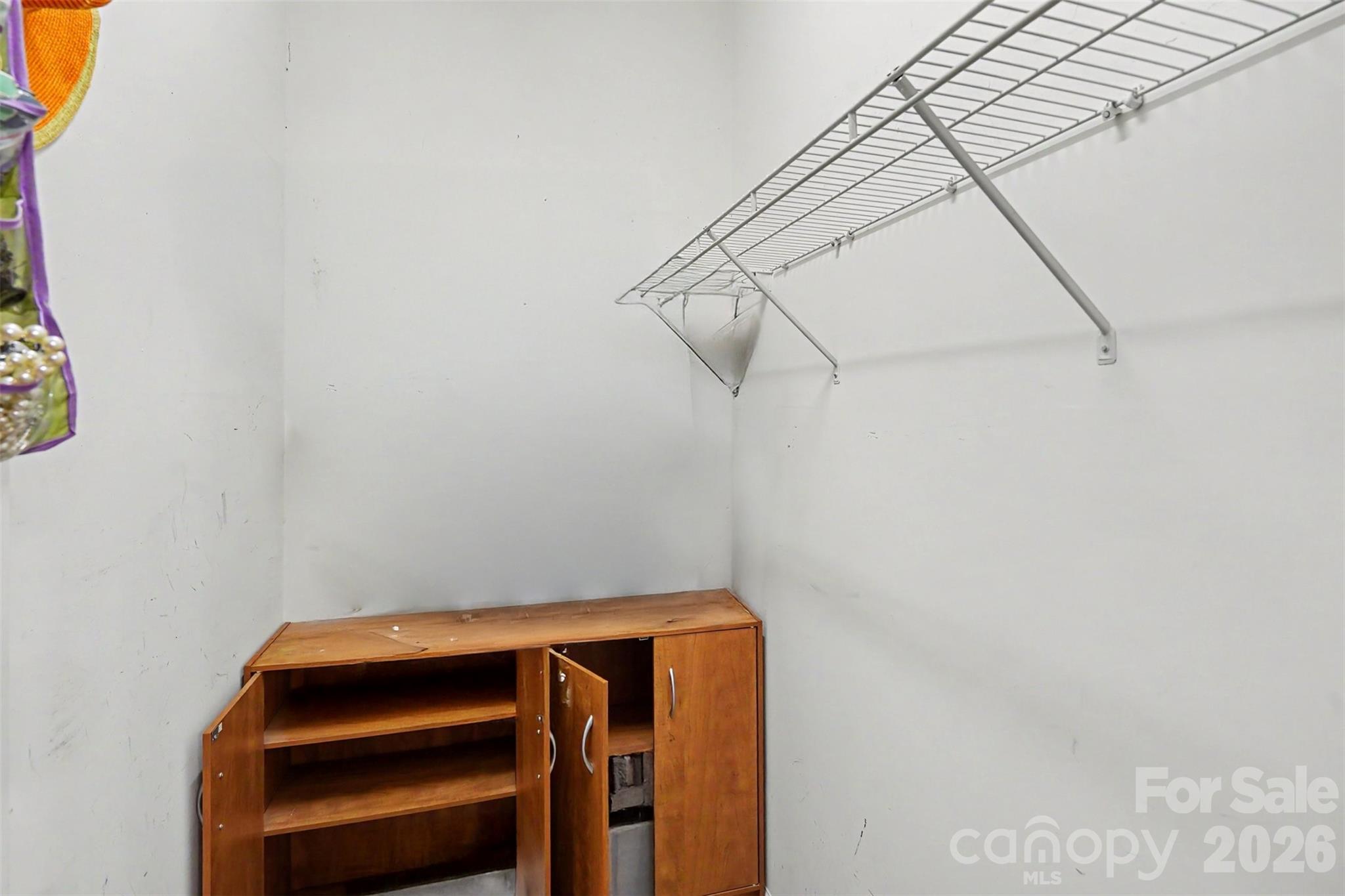 2729 Meadow Knoll Drive Property Photo 28