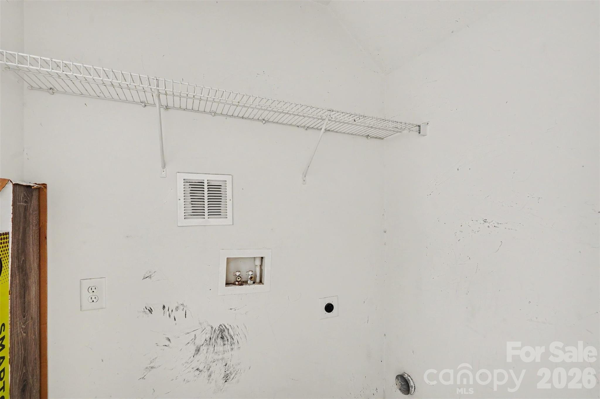 2729 Meadow Knoll Drive Property Photo 29