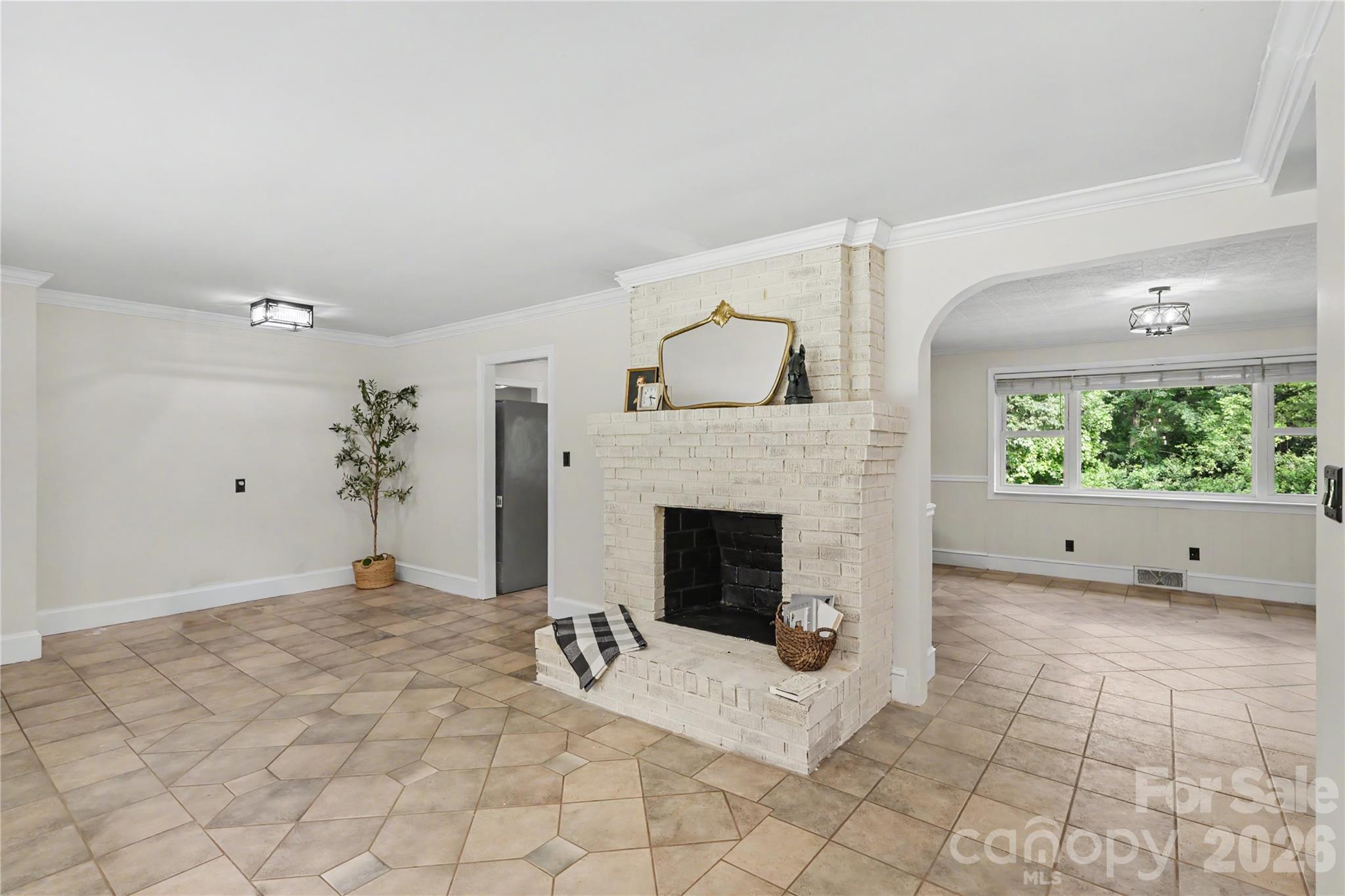 163 Madison Avenue Property Photo 7