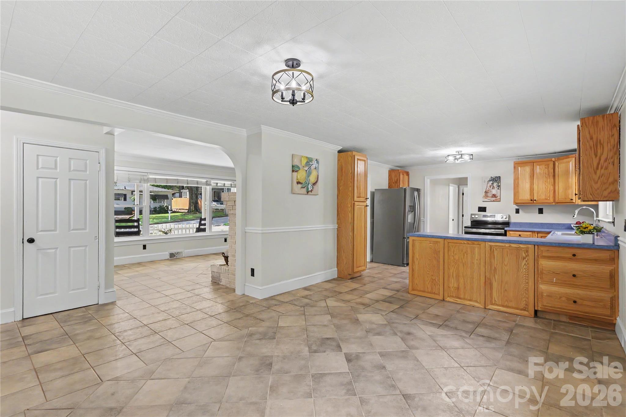 163 Madison Avenue Property Photo 10