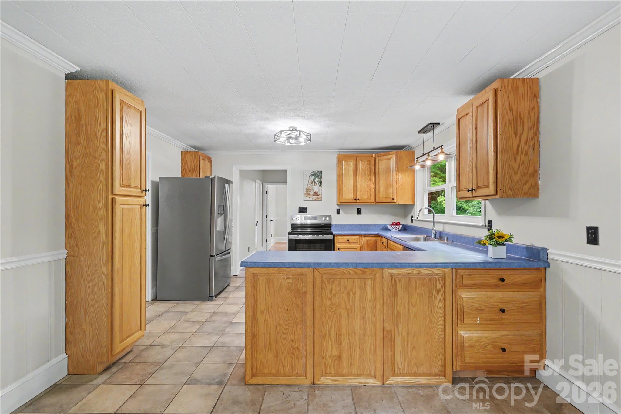 163 Madison Avenue Property Photo 12