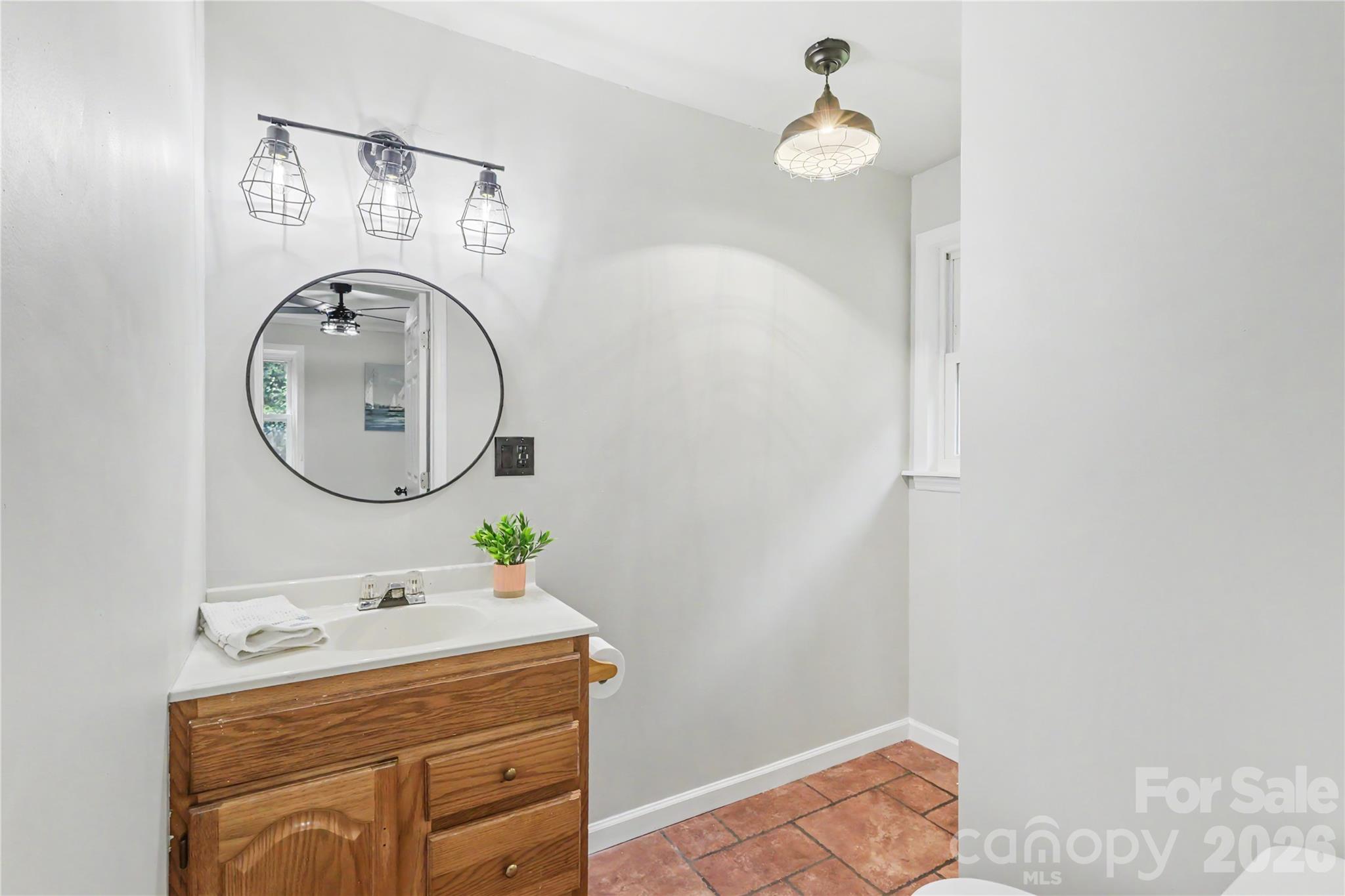 163 Madison Avenue Property Photo 27