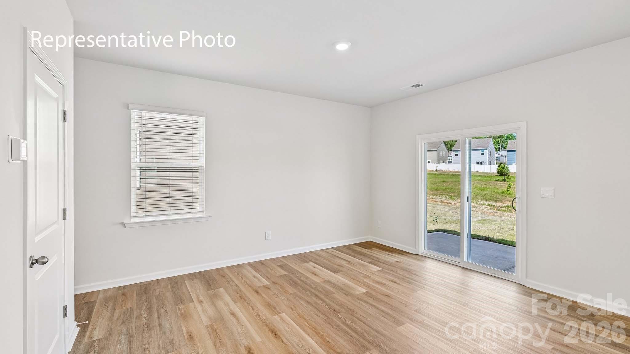 1437 7th Street Drive Property Photo 7