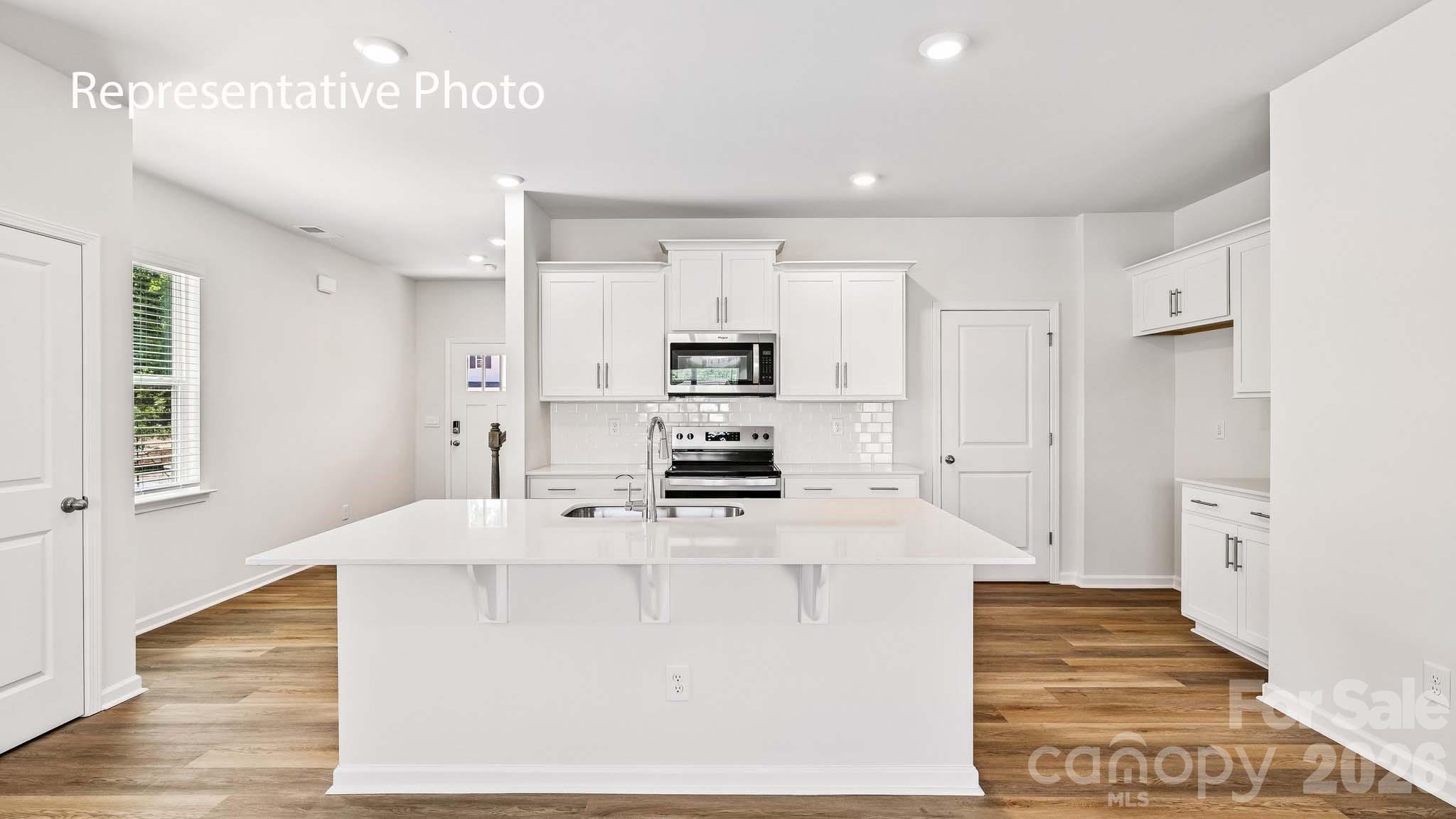 1437 7th Street Drive Property Photo 9