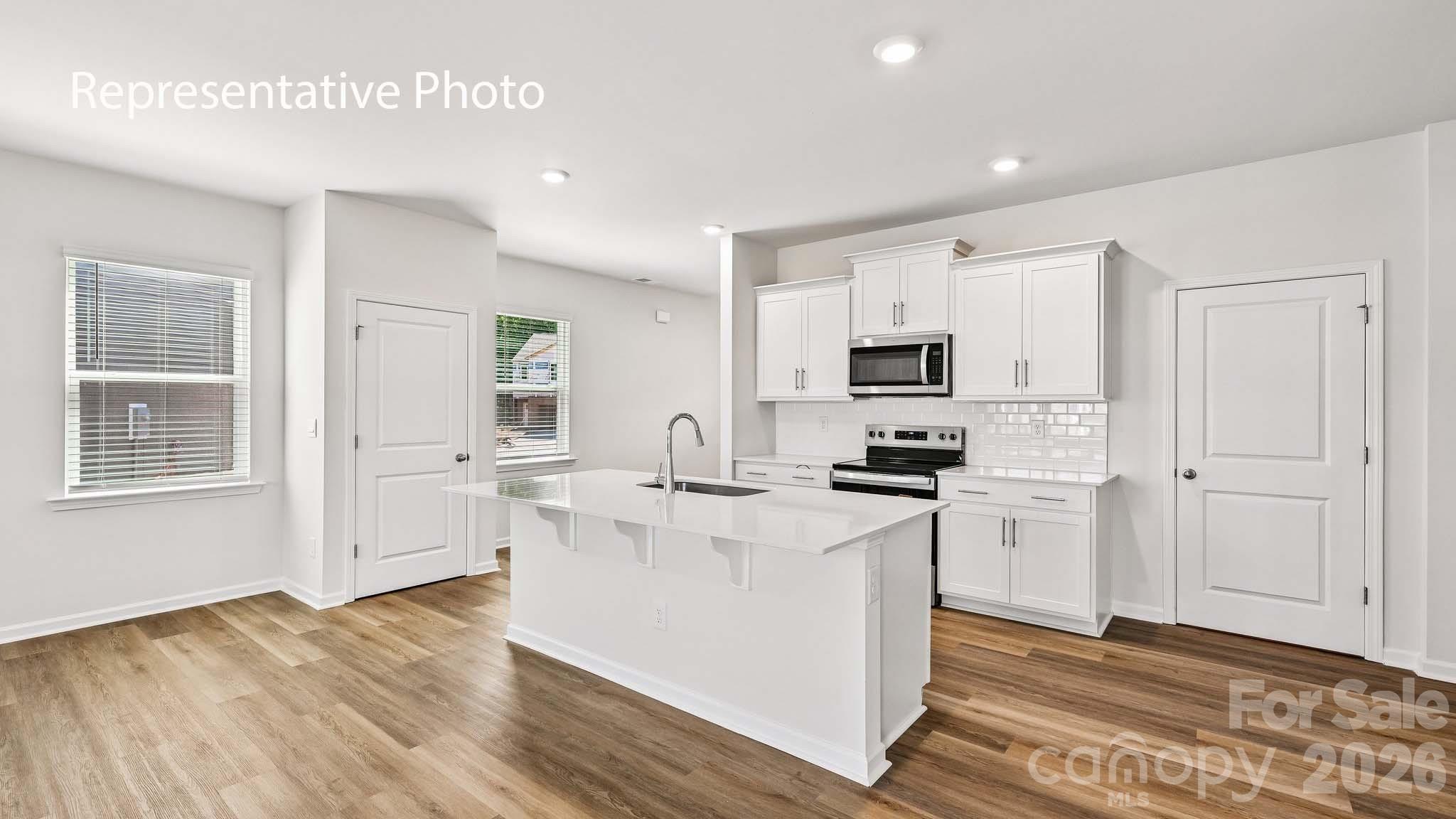 1437 7th Street Drive Property Photo 10