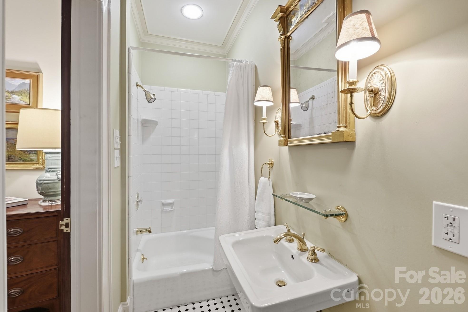 931 Myrtle Drive Property Photo 11