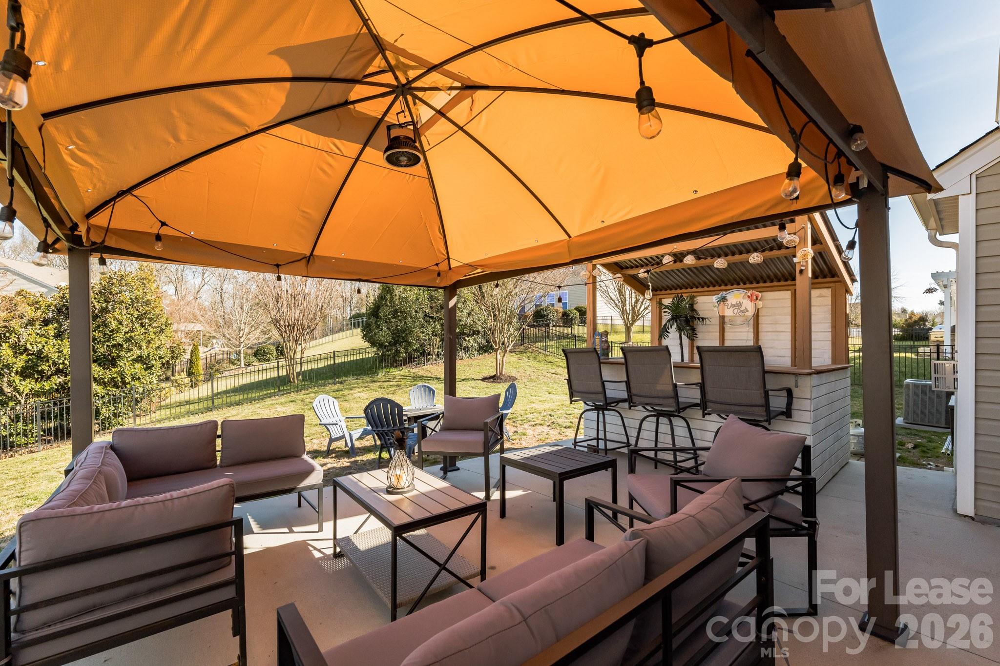 5826 Castlecove Road Property Photo 2