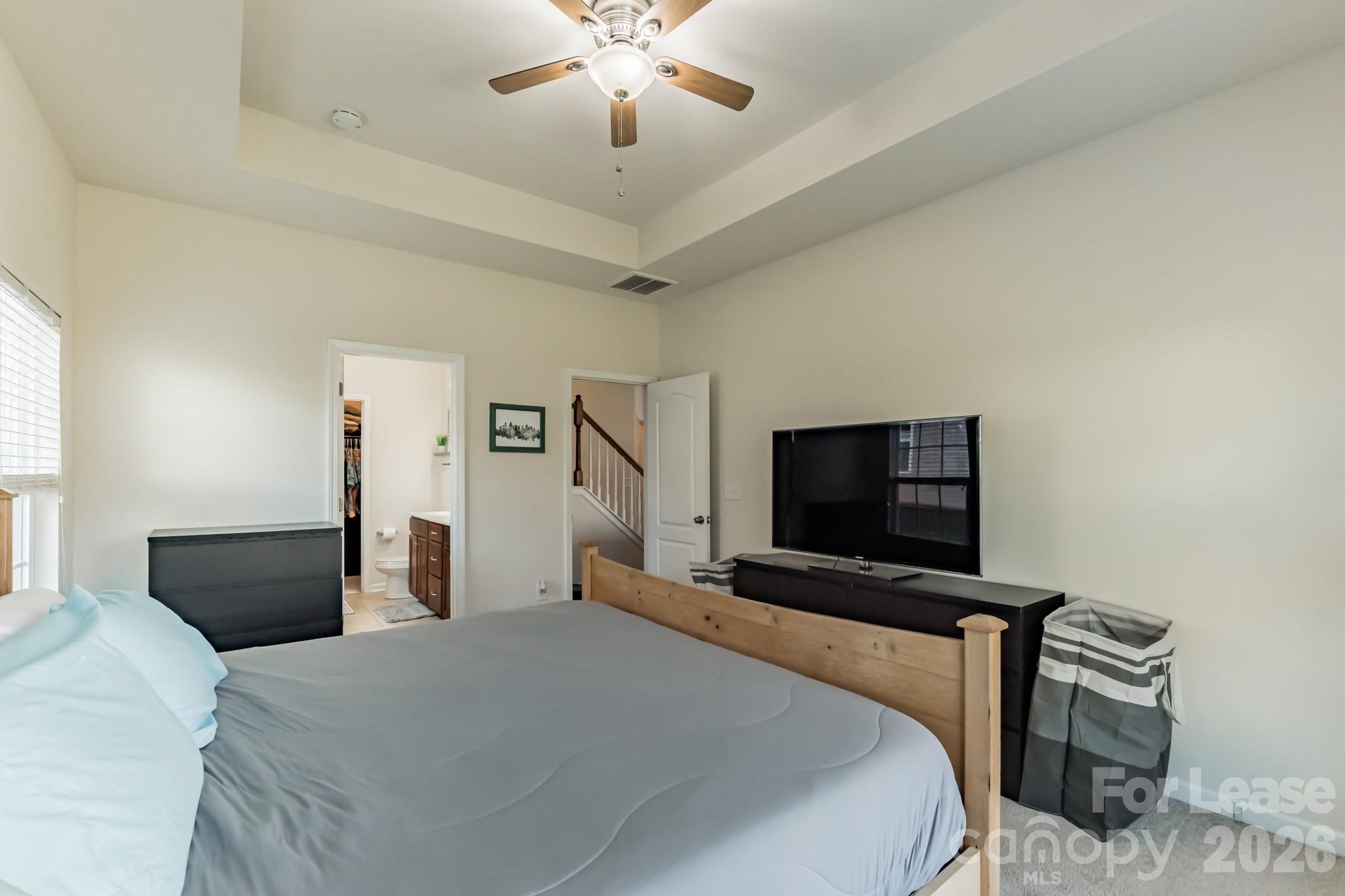 5826 Castlecove Road Property Photo 14
