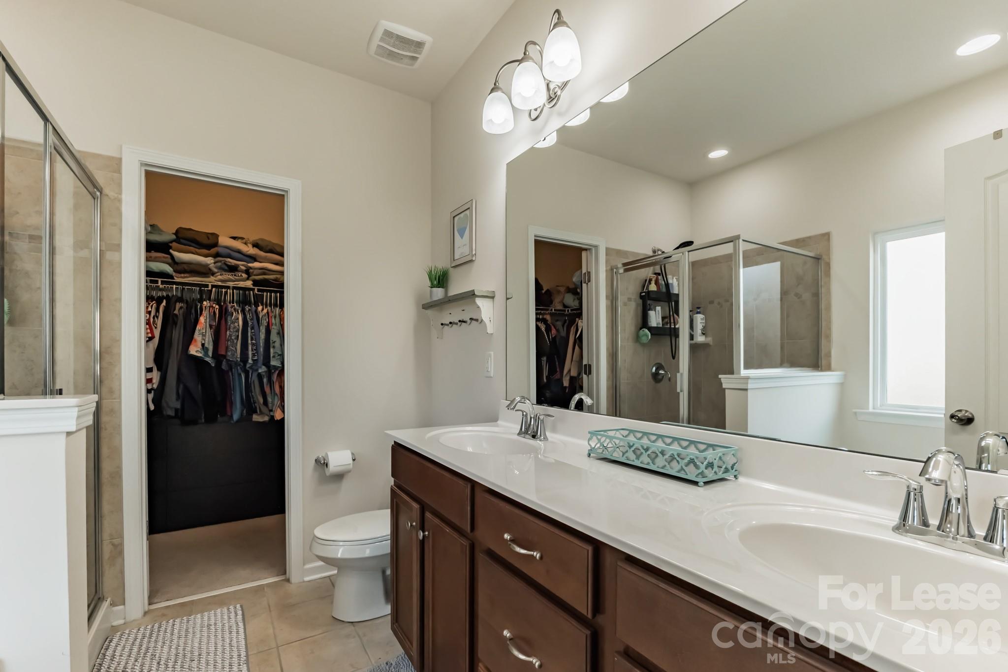 5826 Castlecove Road Property Photo 15