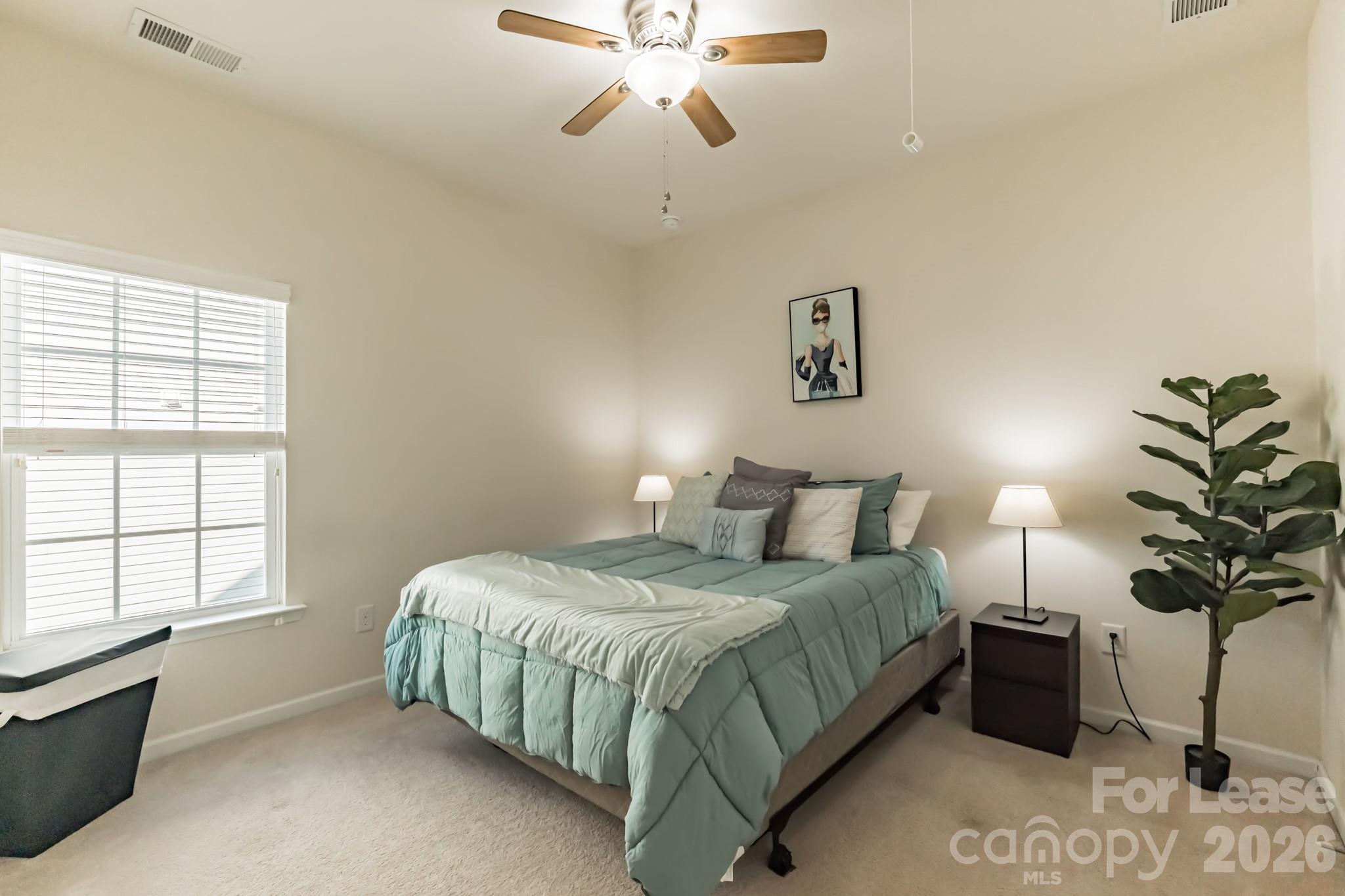 5826 Castlecove Road Property Photo 17