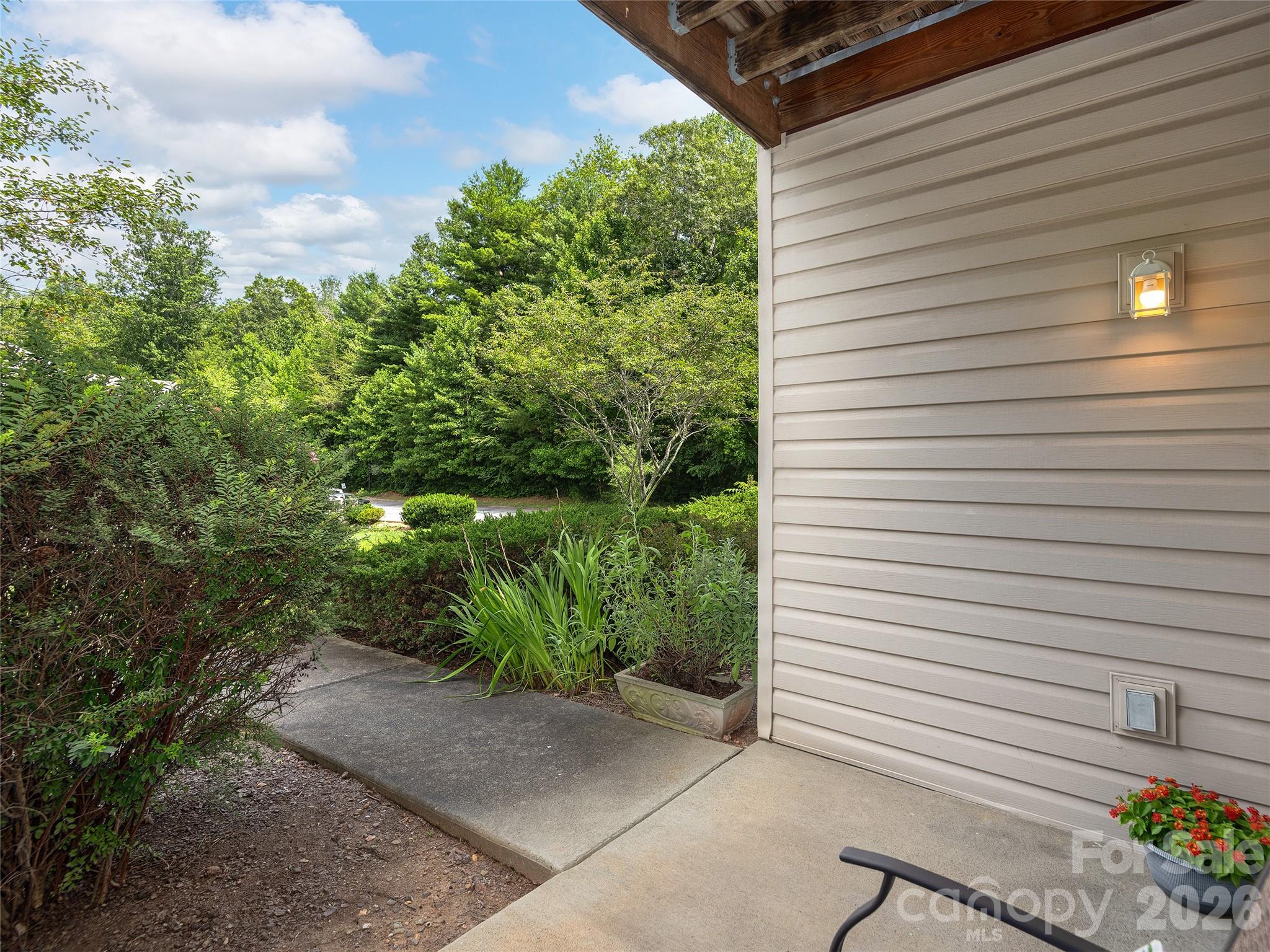 403 Carrington Place Property Photo 3