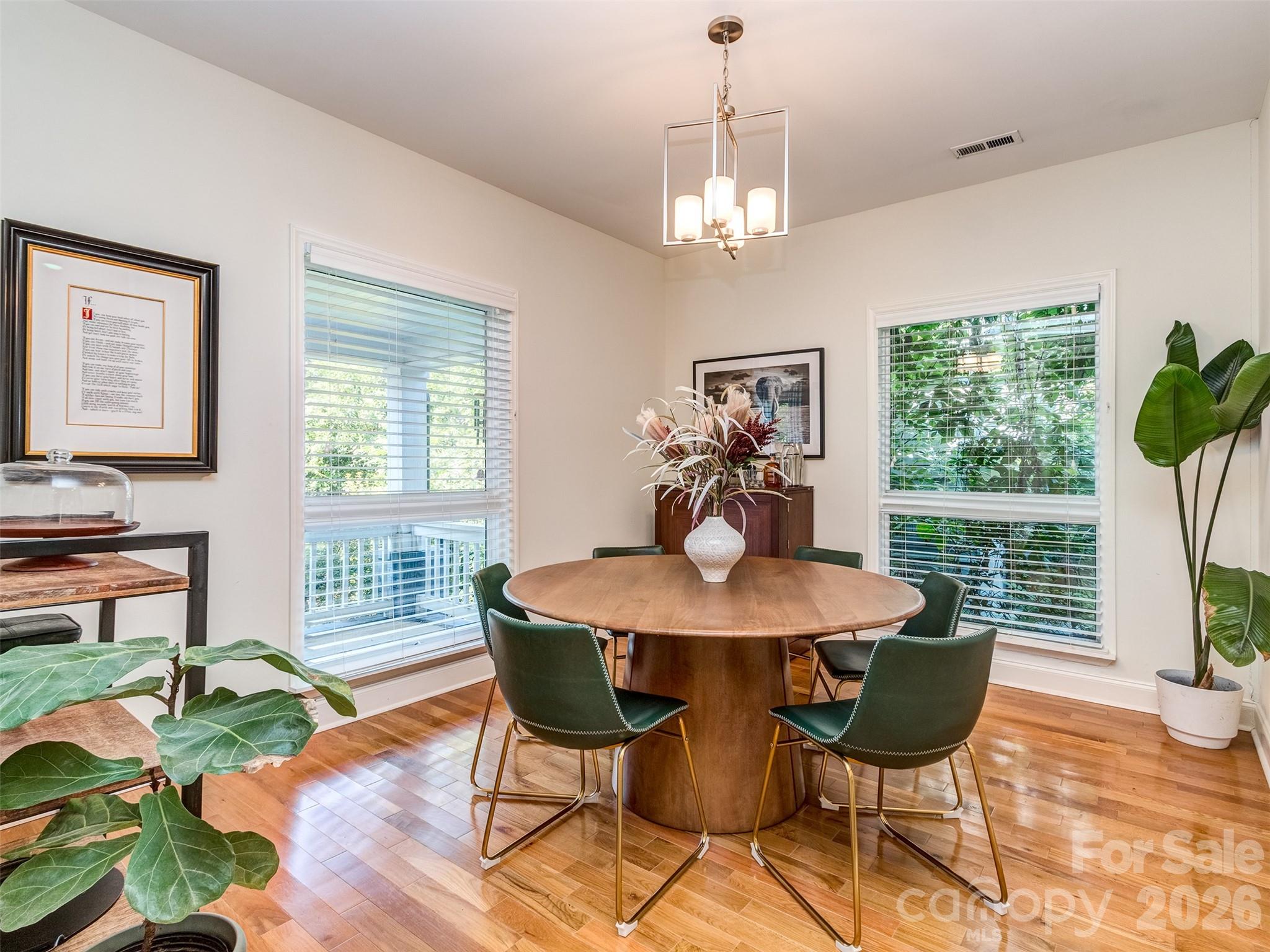 1221 Kennon Street Property Photo 10