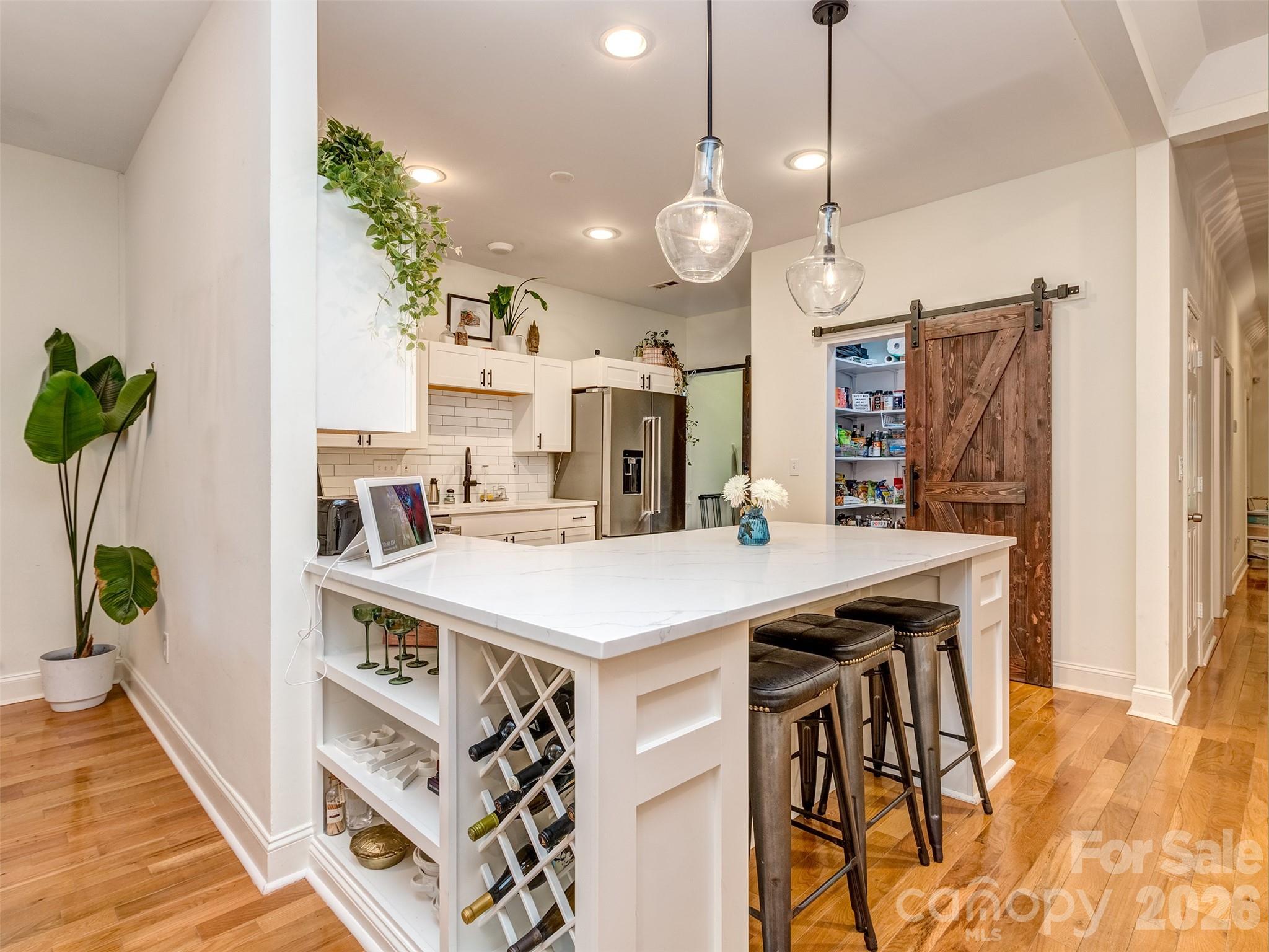 1221 Kennon Street Property Photo 11
