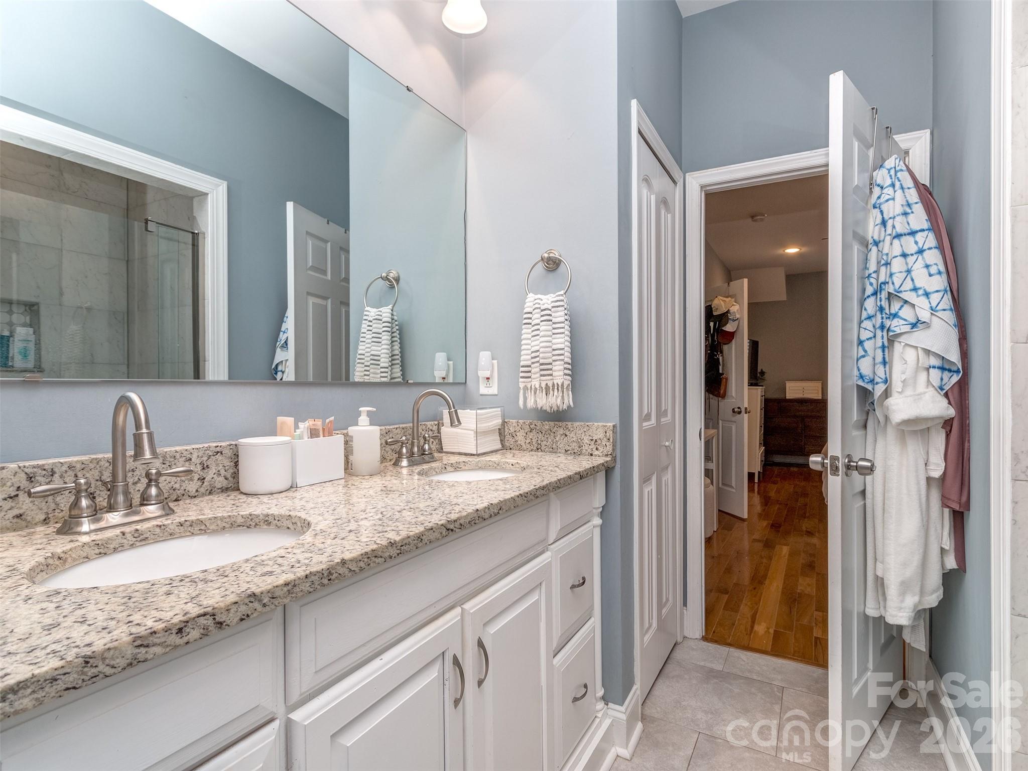 1221 Kennon Street Property Photo 19