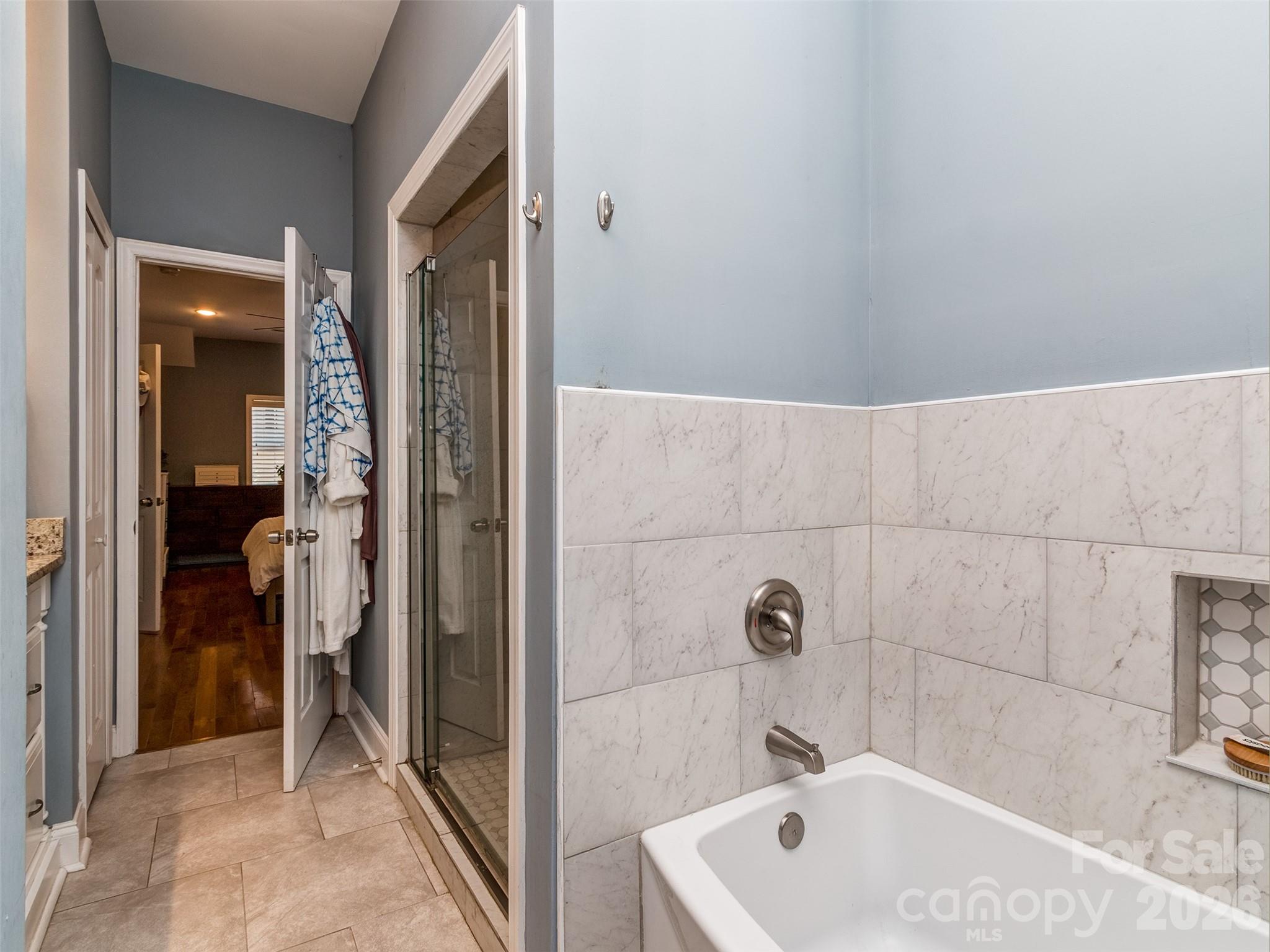 1221 Kennon Street Property Photo 20