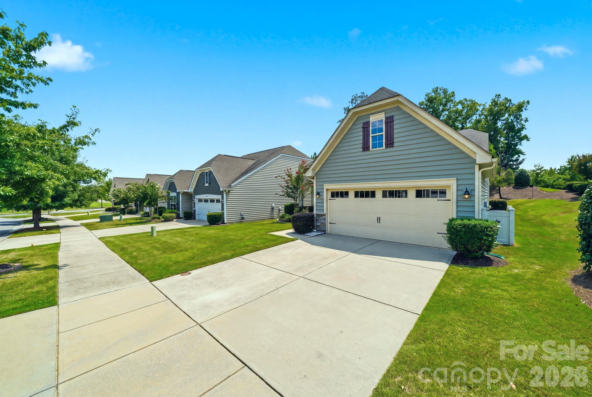 13313 Canterbury Castle Drive Property Photo 4