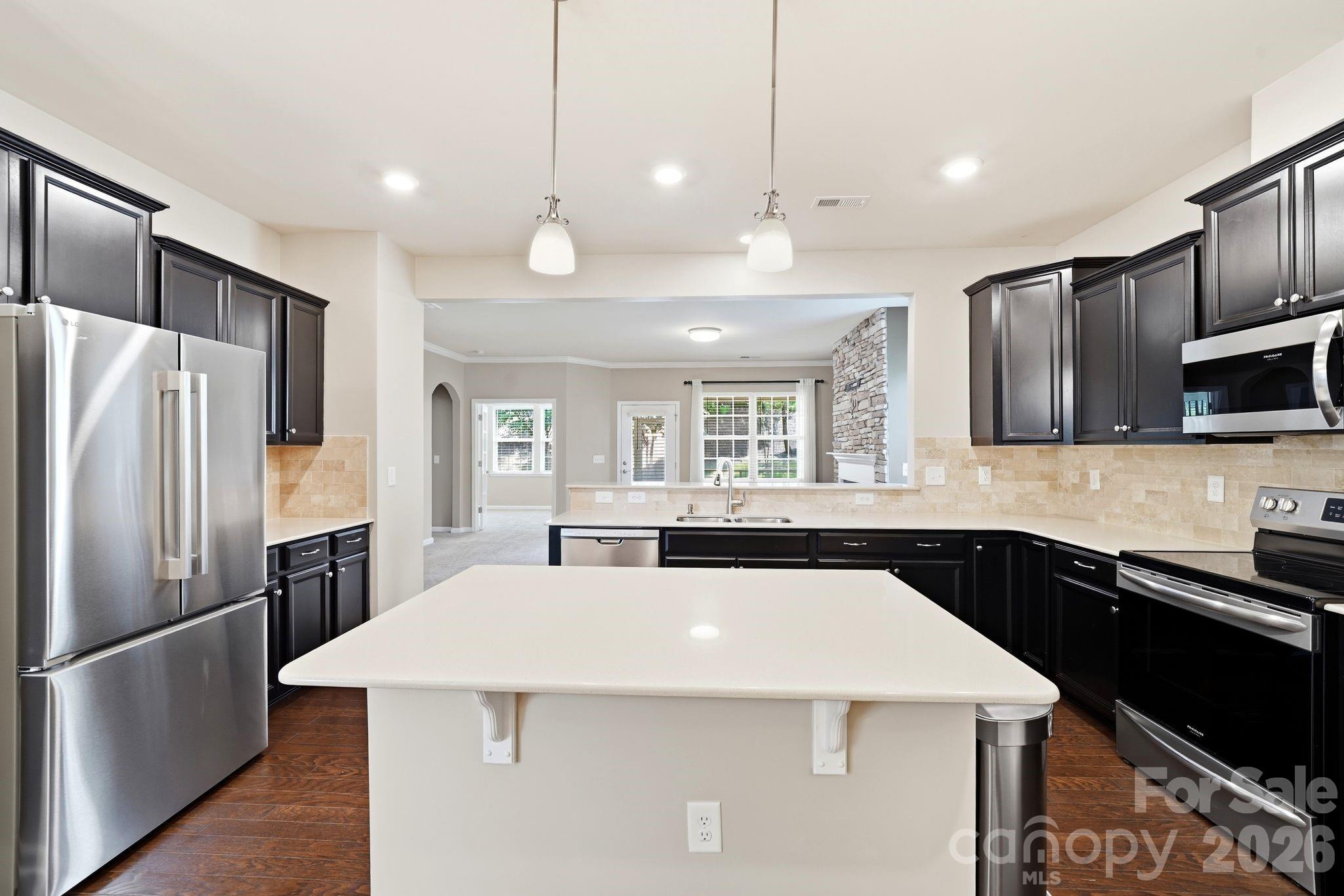 13313 Canterbury Castle Drive Property Photo 11