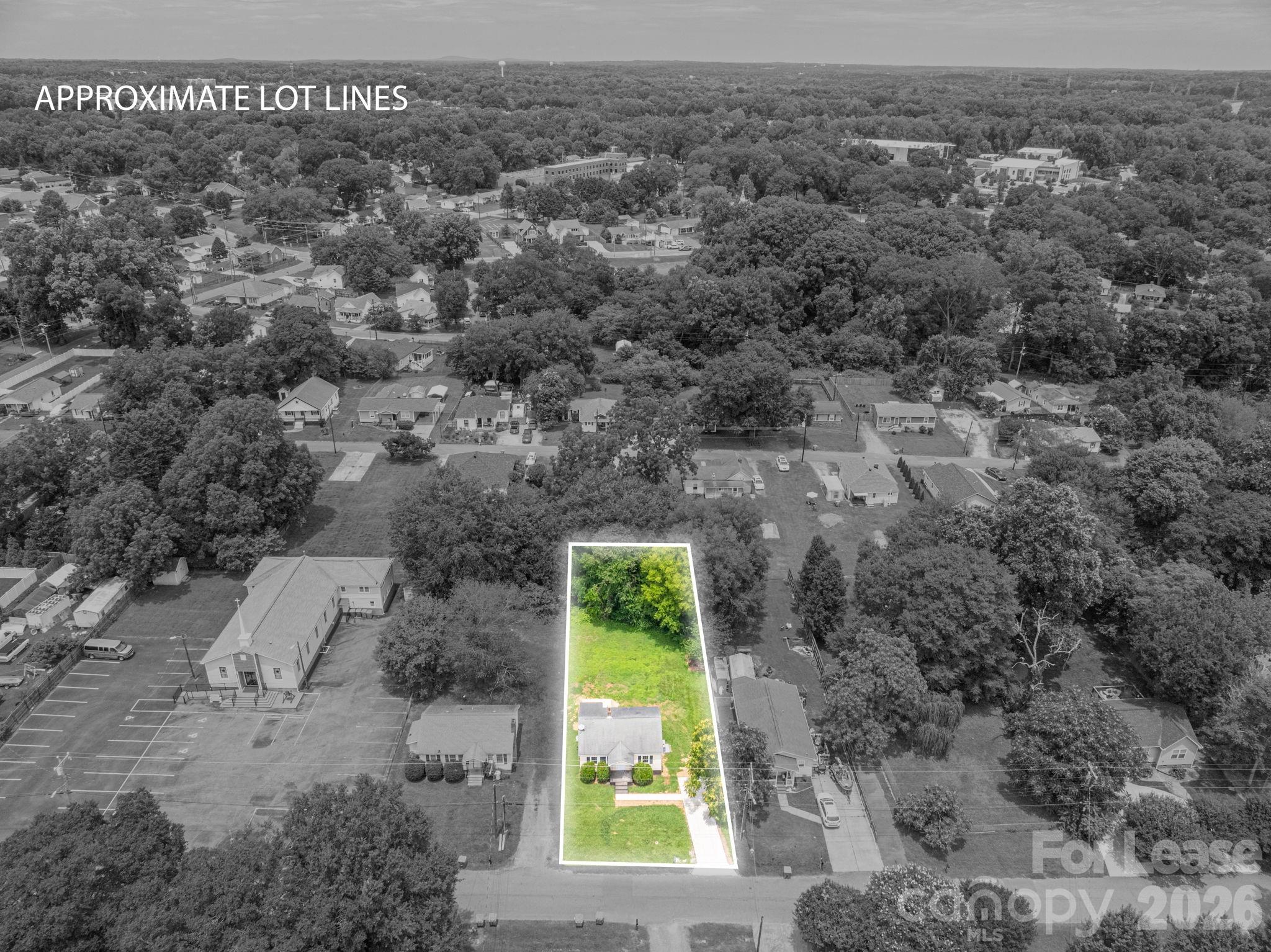 913 Edgemont Avenue Property Photo 9