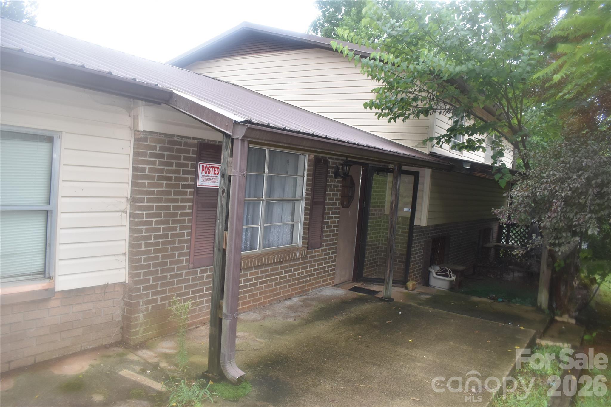 115 Weeks Road Property Photo 3
