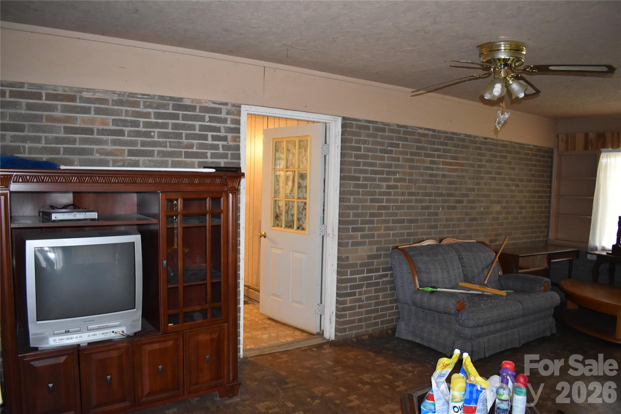 115 Weeks Road Property Photo 7