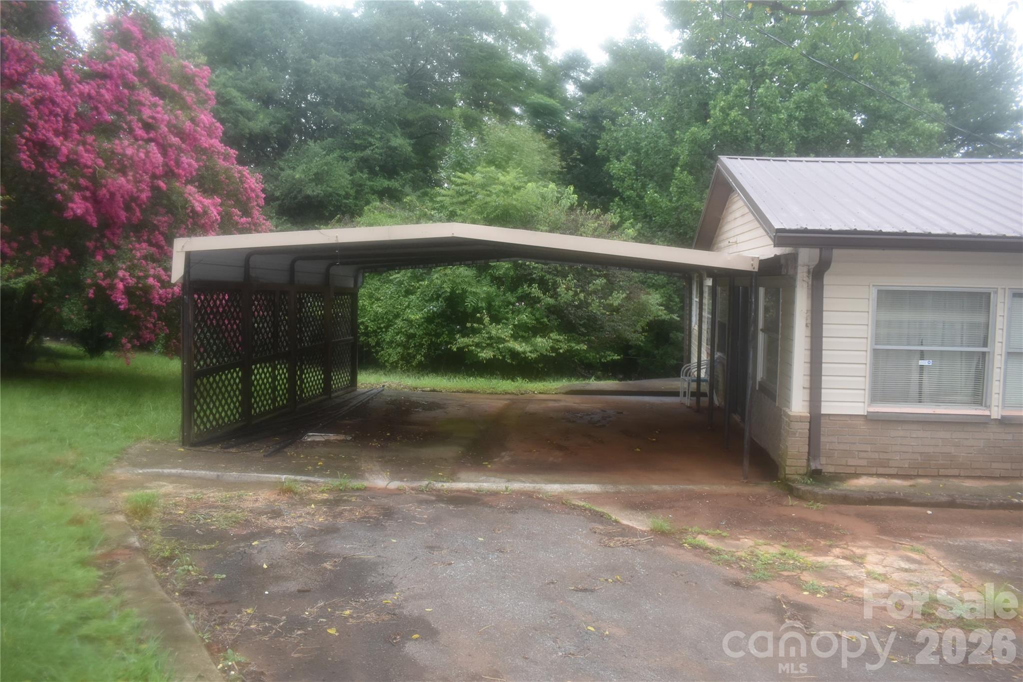 115 Weeks Road Property Photo 22