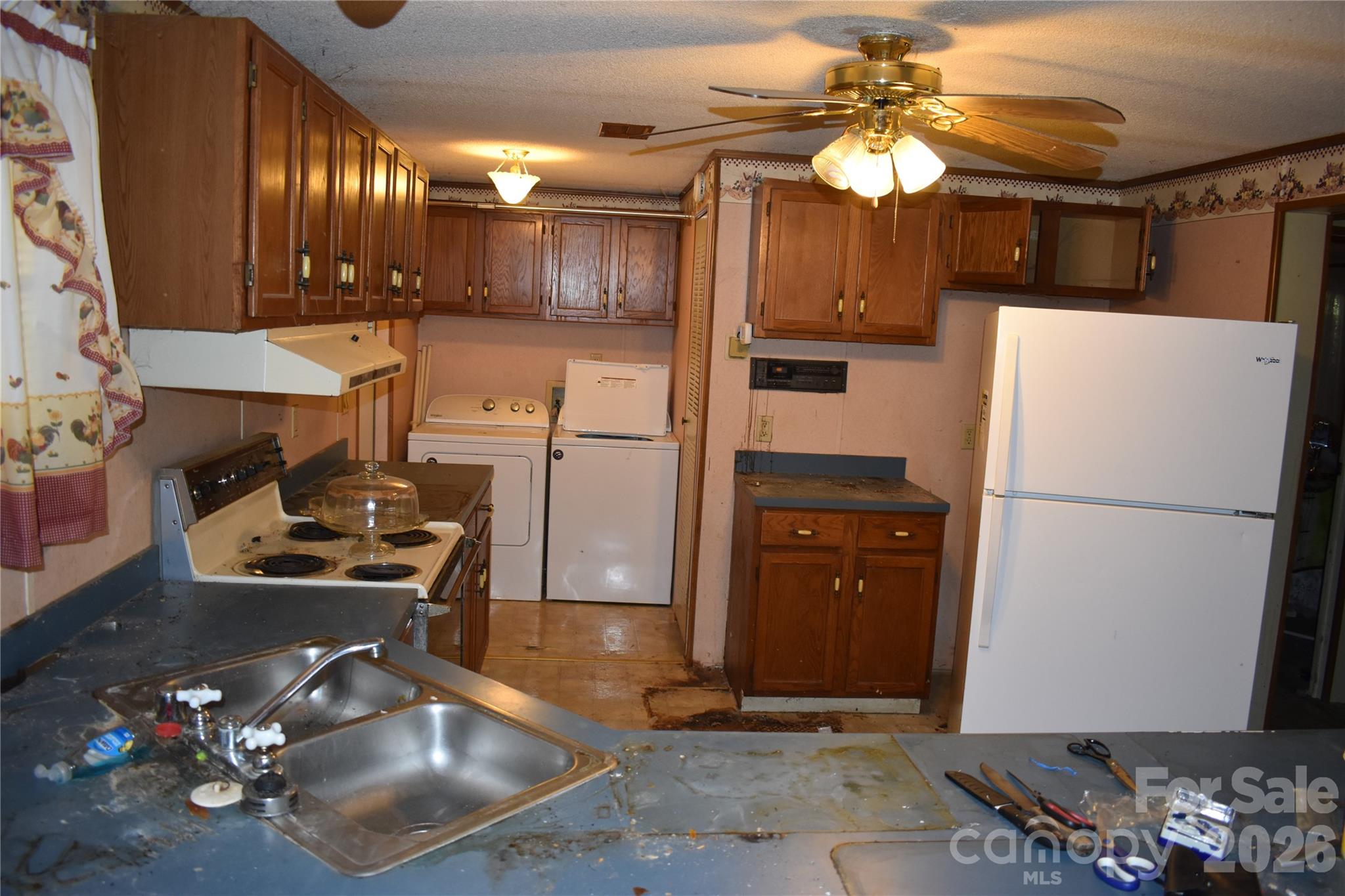 115 Weeks Road Property Photo 39