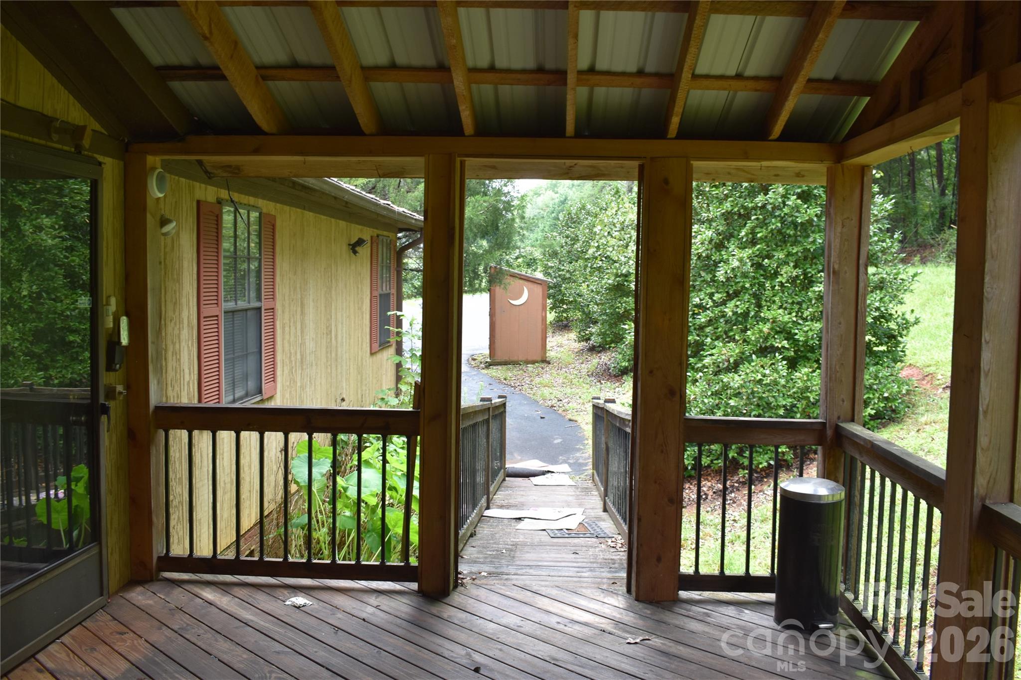 115 Weeks Road Property Photo 47