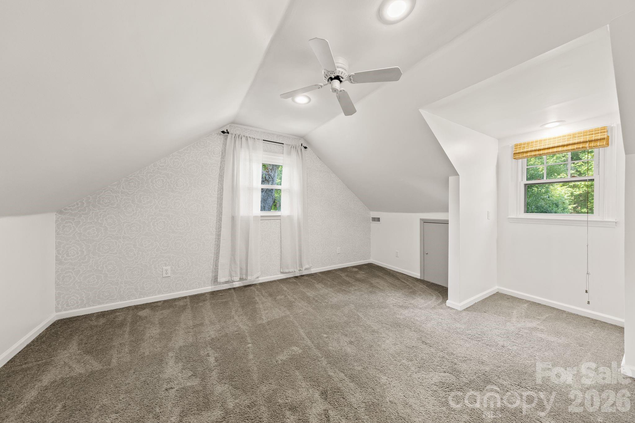 2220 Arnold Drive Property Photo 24