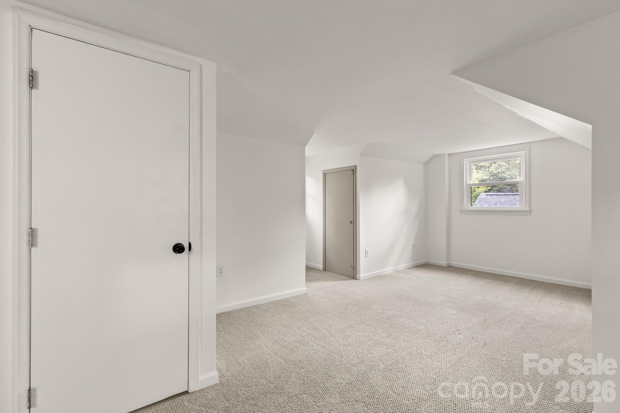 2220 Arnold Drive Property Photo 28