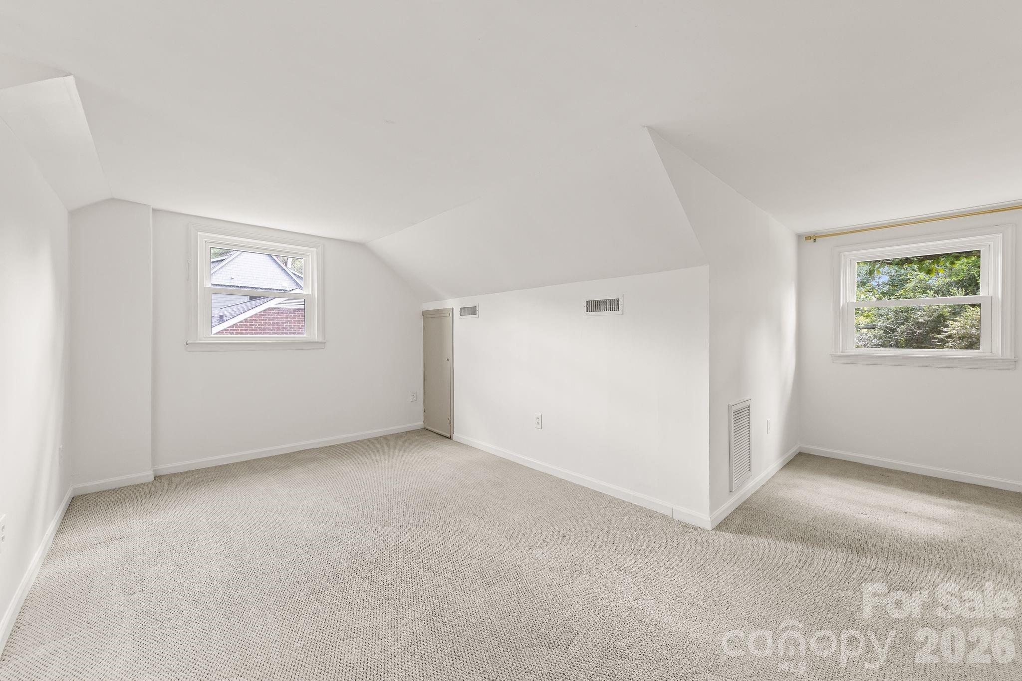 2220 Arnold Drive Property Photo 29
