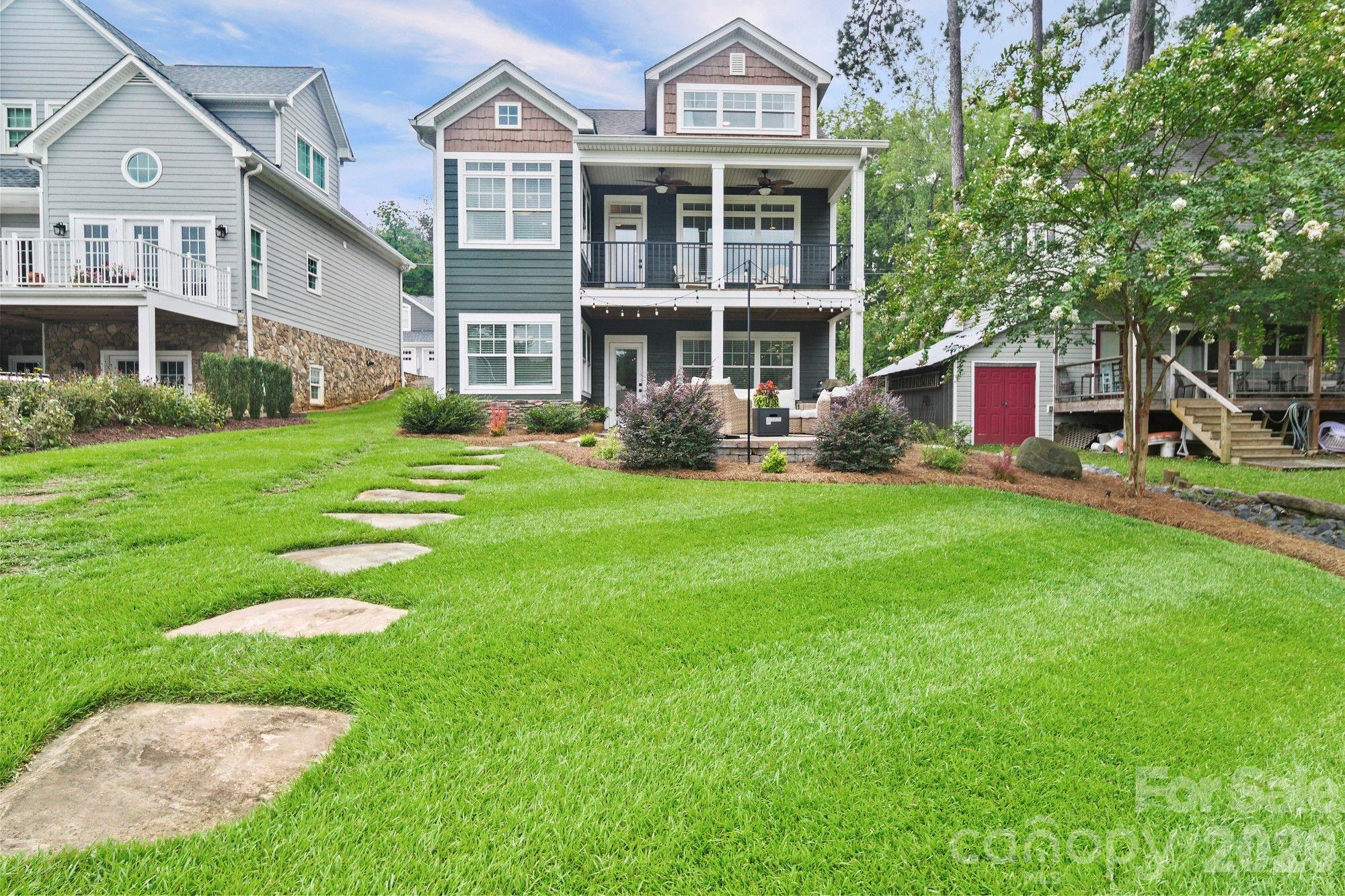 698 Lake Head Road Property Photo 6