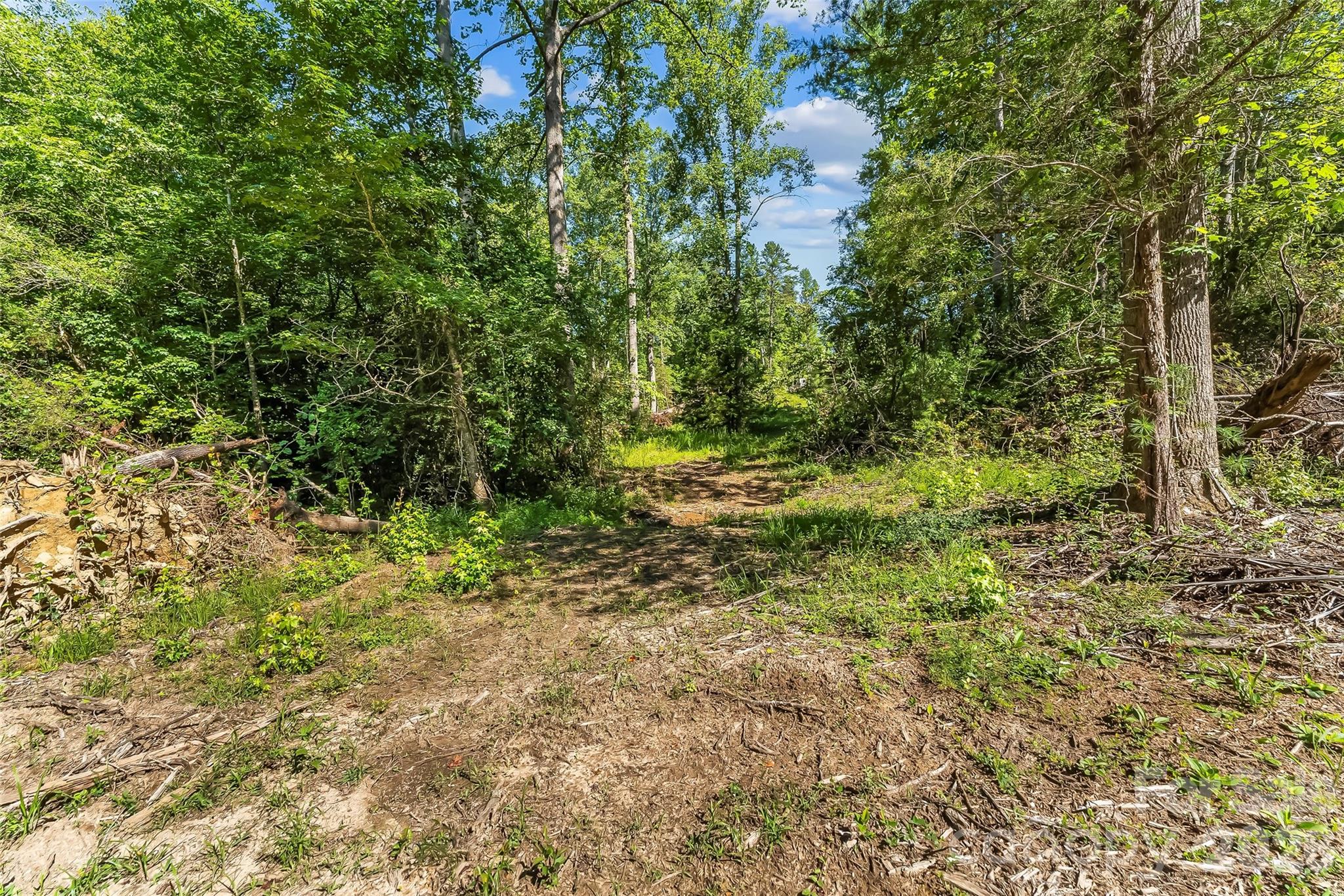 2815 Playmore Beach Road Property Photo 16