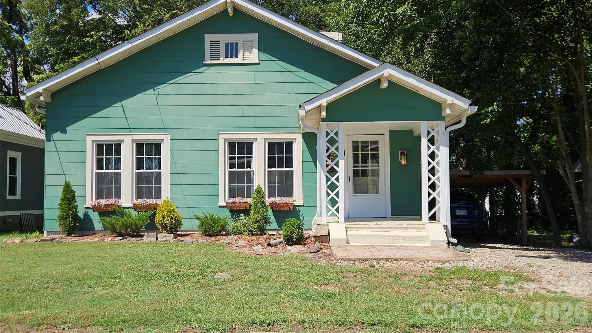 607 3rd Street Property Photo 1