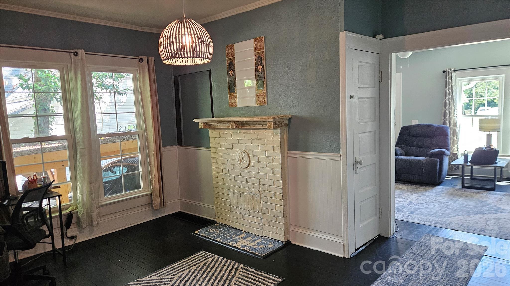 607 3rd Street Property Photo 9