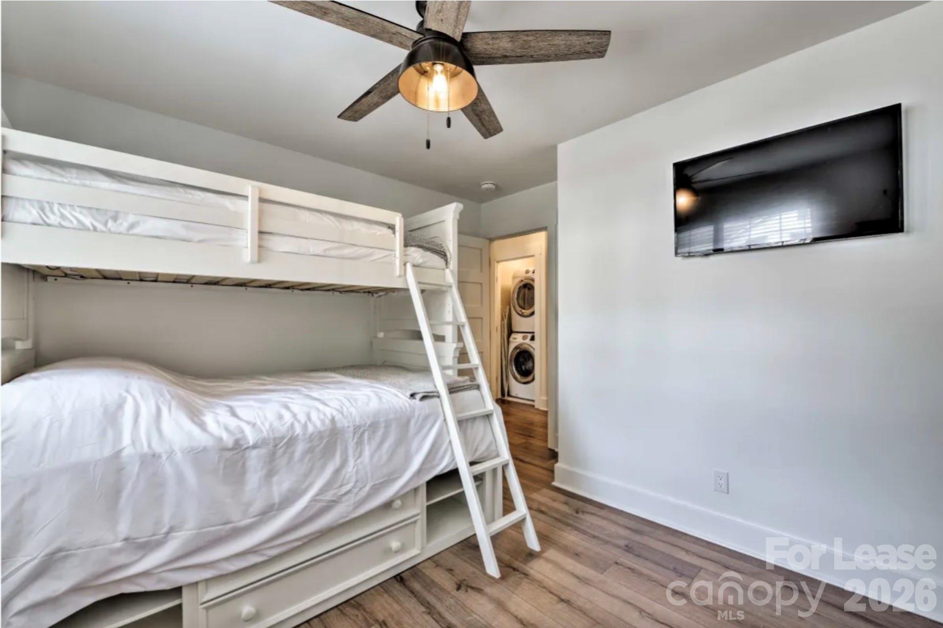 2113 Charlotte Drive Property Photo 6