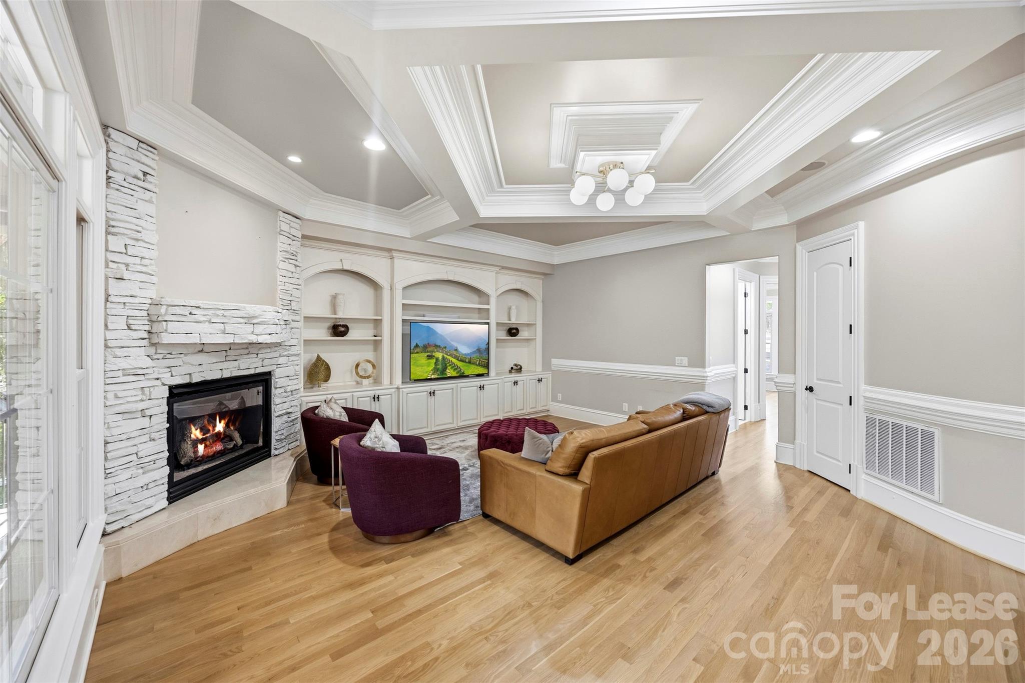 9805 Strike The Gold Lane Property Photo 9