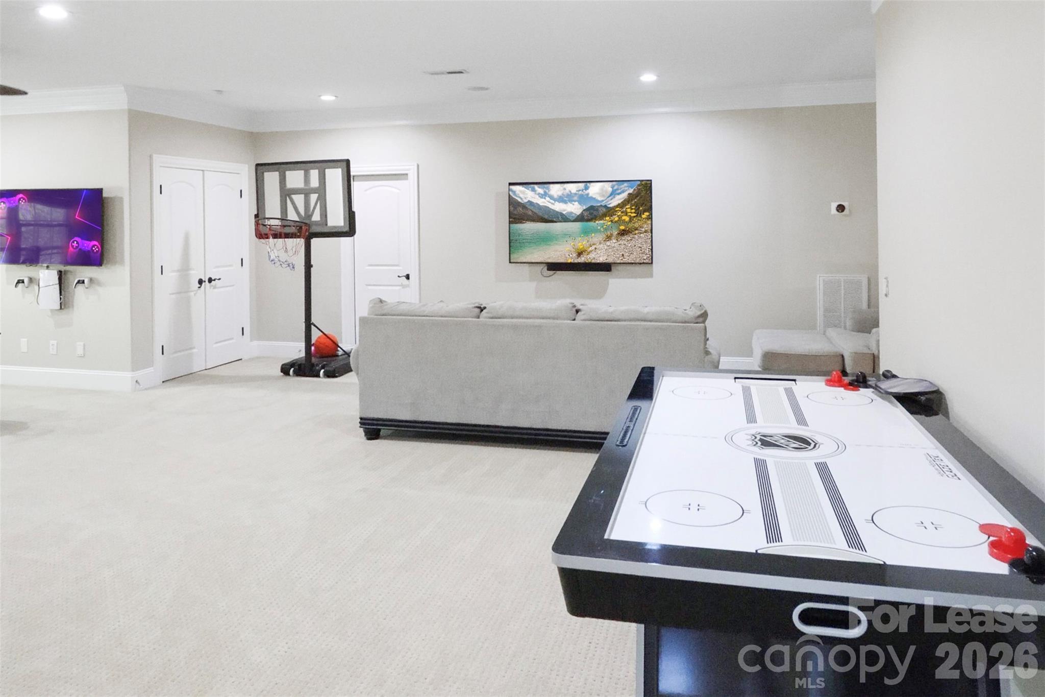 9805 Strike The Gold Lane Property Photo 23
