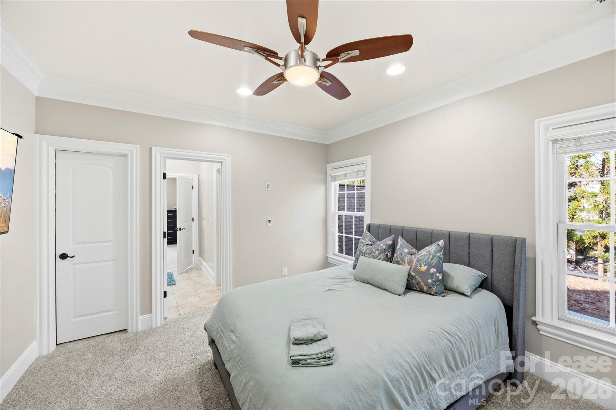 9805 Strike The Gold Lane Property Photo 25