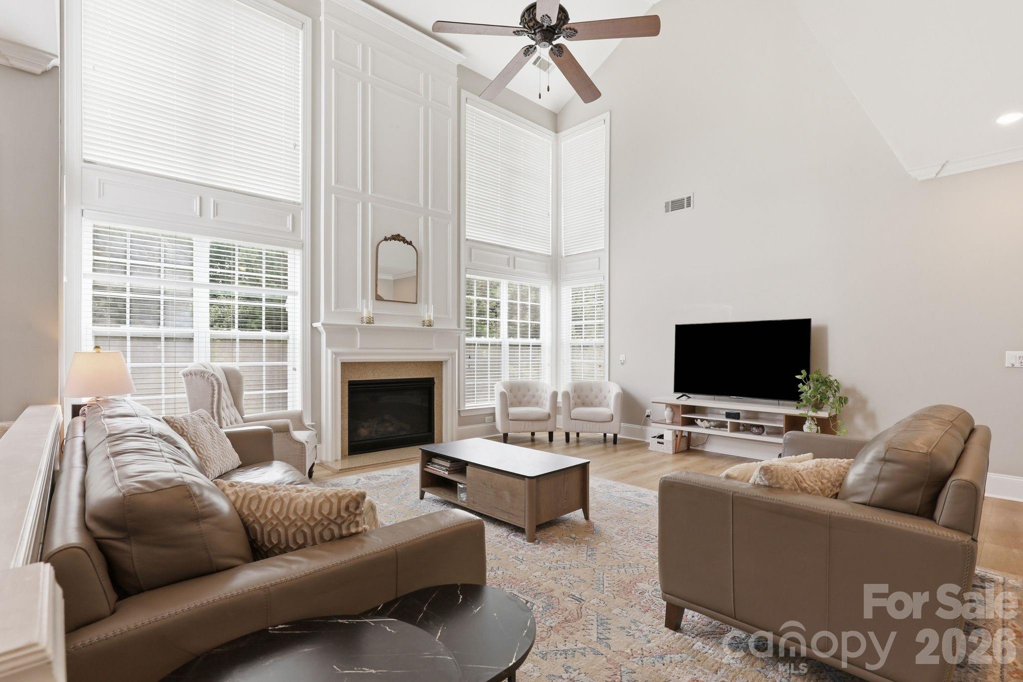 5098 Cressingham Drive Property Photo 10