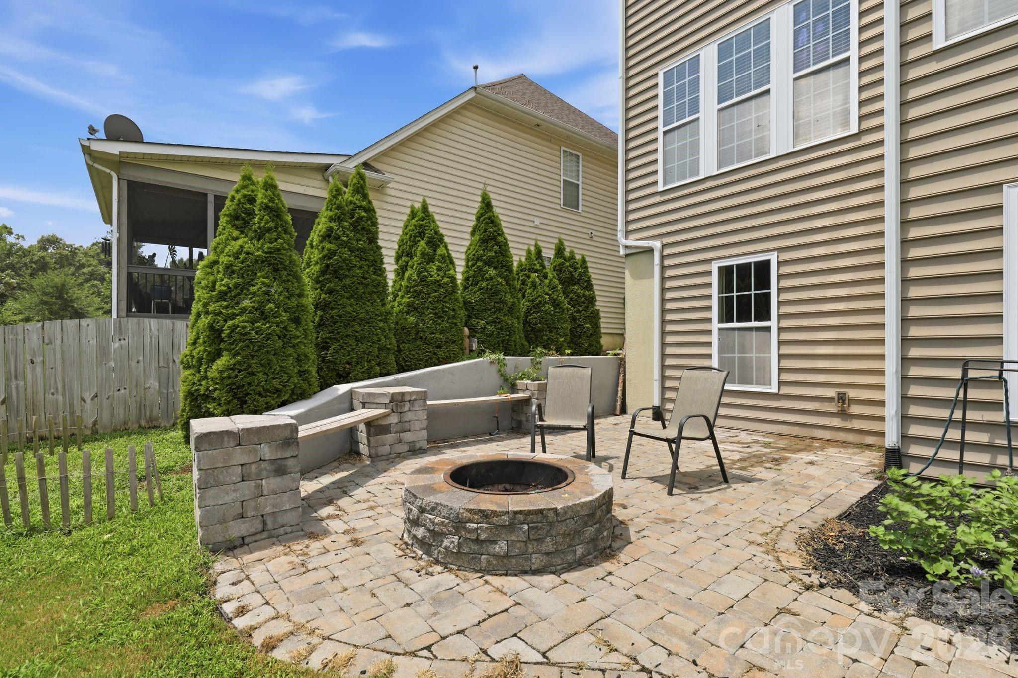 5098 Cressingham Drive Property Photo 39