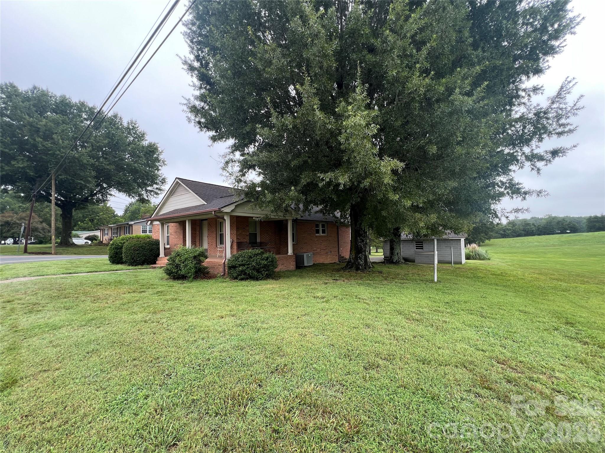 28331 Canton Road Property Photo 7