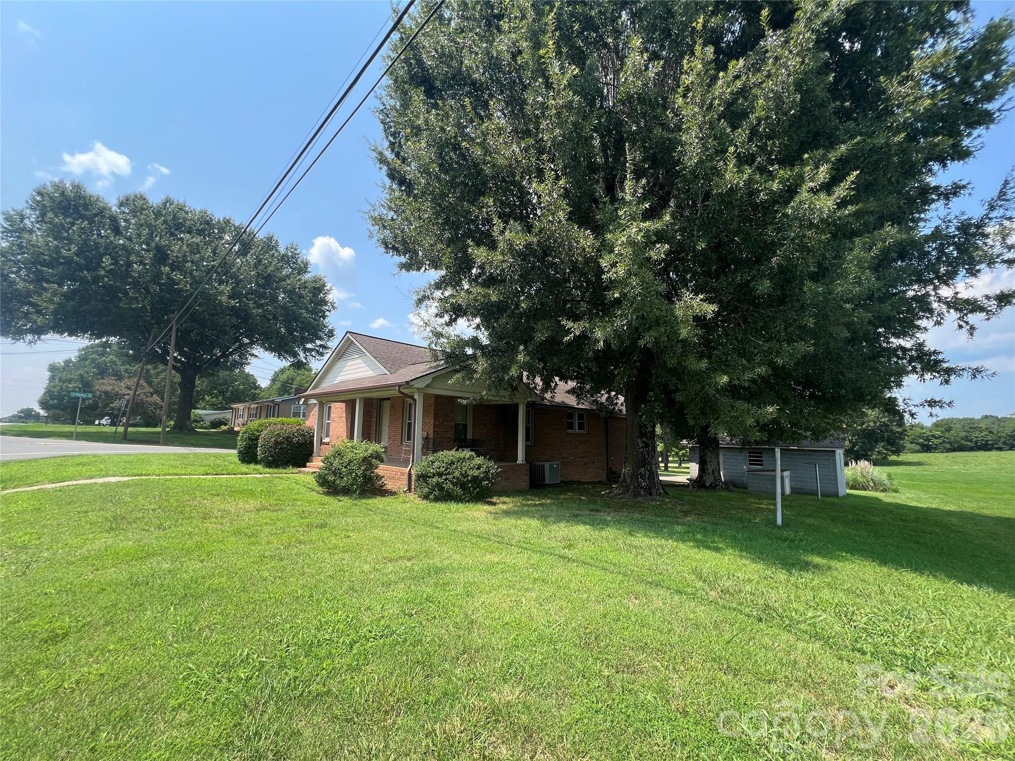 28331 Canton Road Property Photo 8