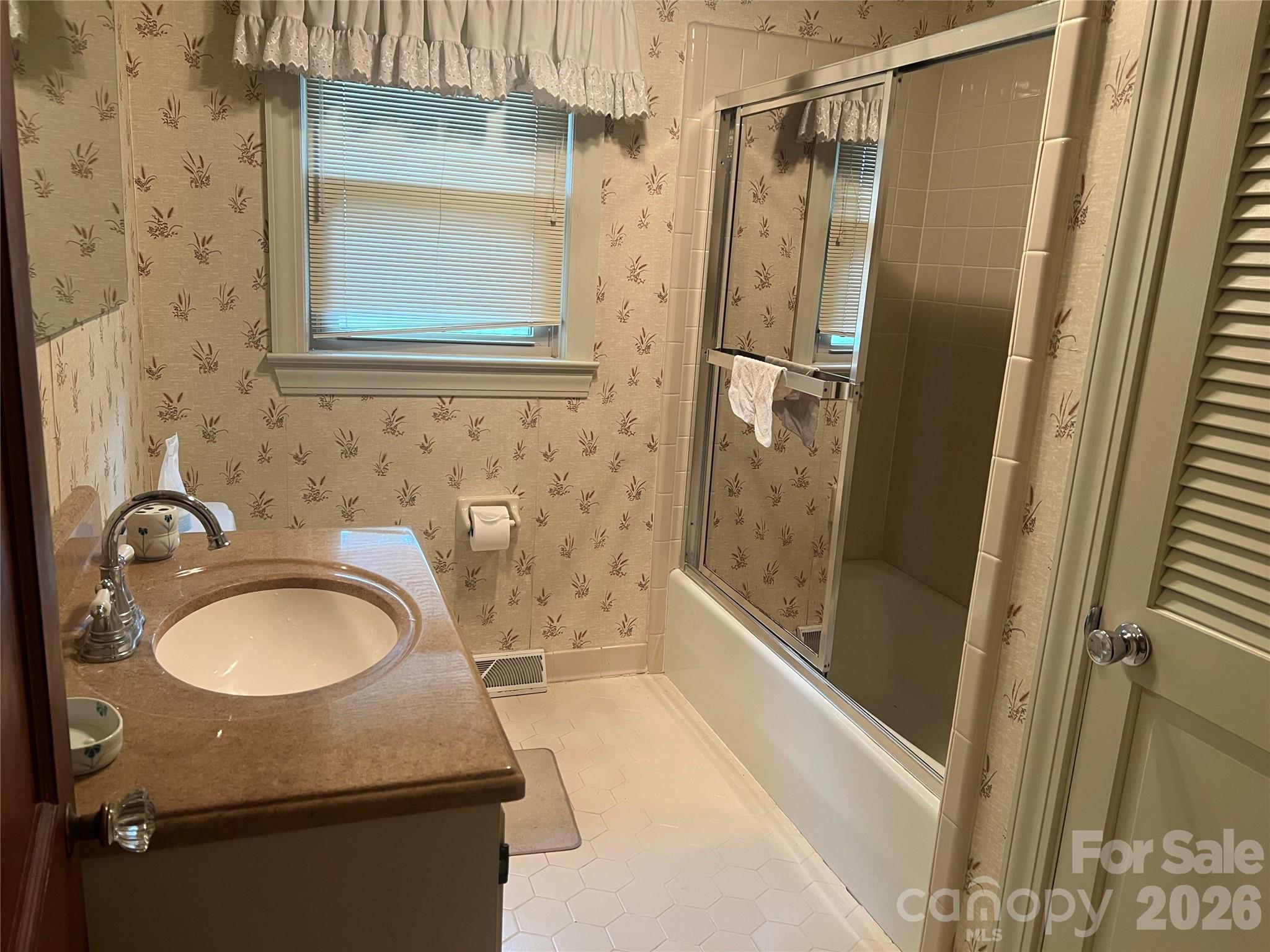 28331 Canton Road Property Photo 14