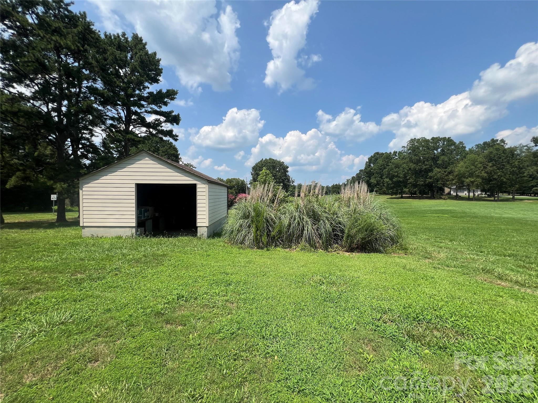 28331 Canton Road Property Photo 44