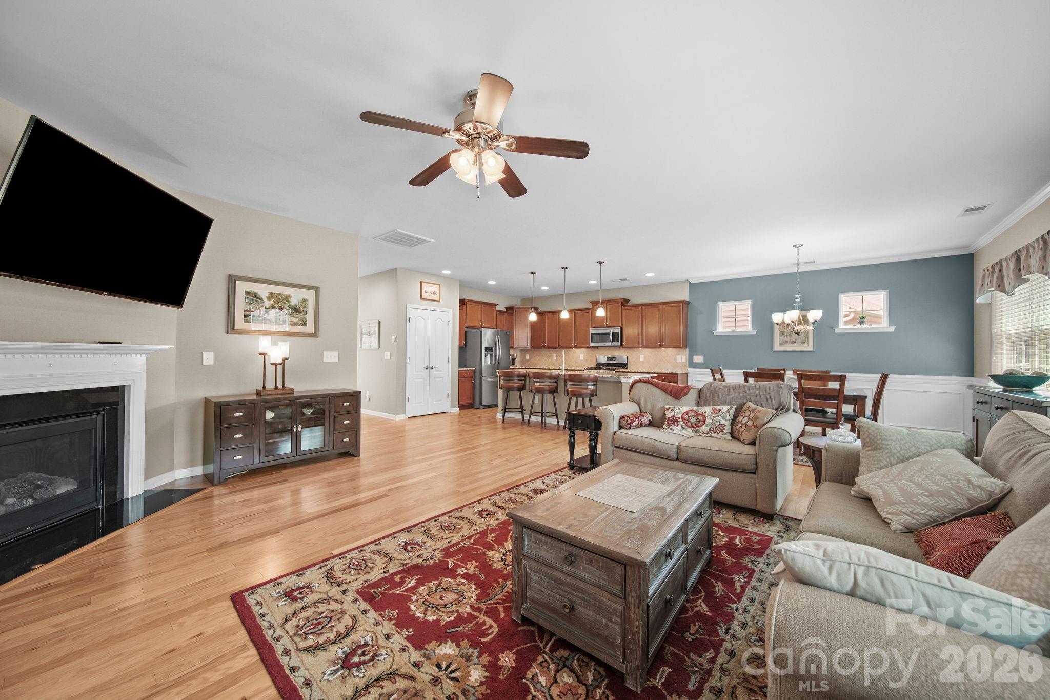4286 Perth Road Property Photo 2