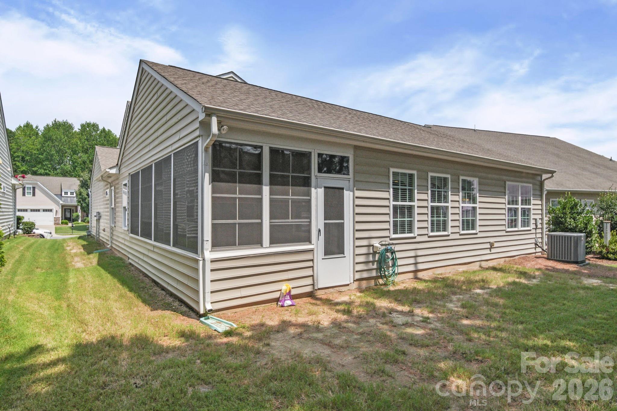 4286 Perth Road Property Photo 35